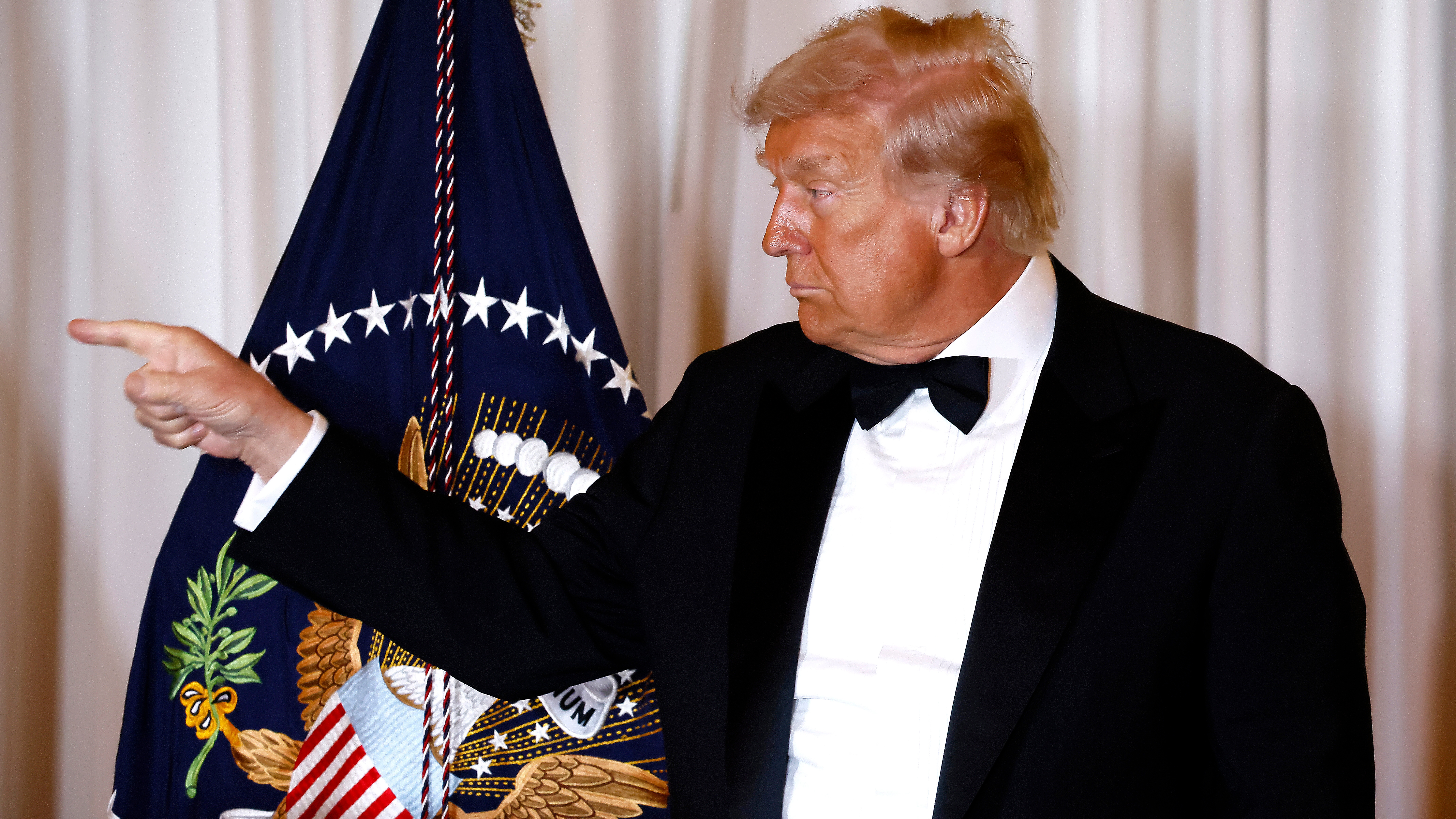 Immigrants 'Plucked Out' of Oath Ceremony Lines After Trump Order