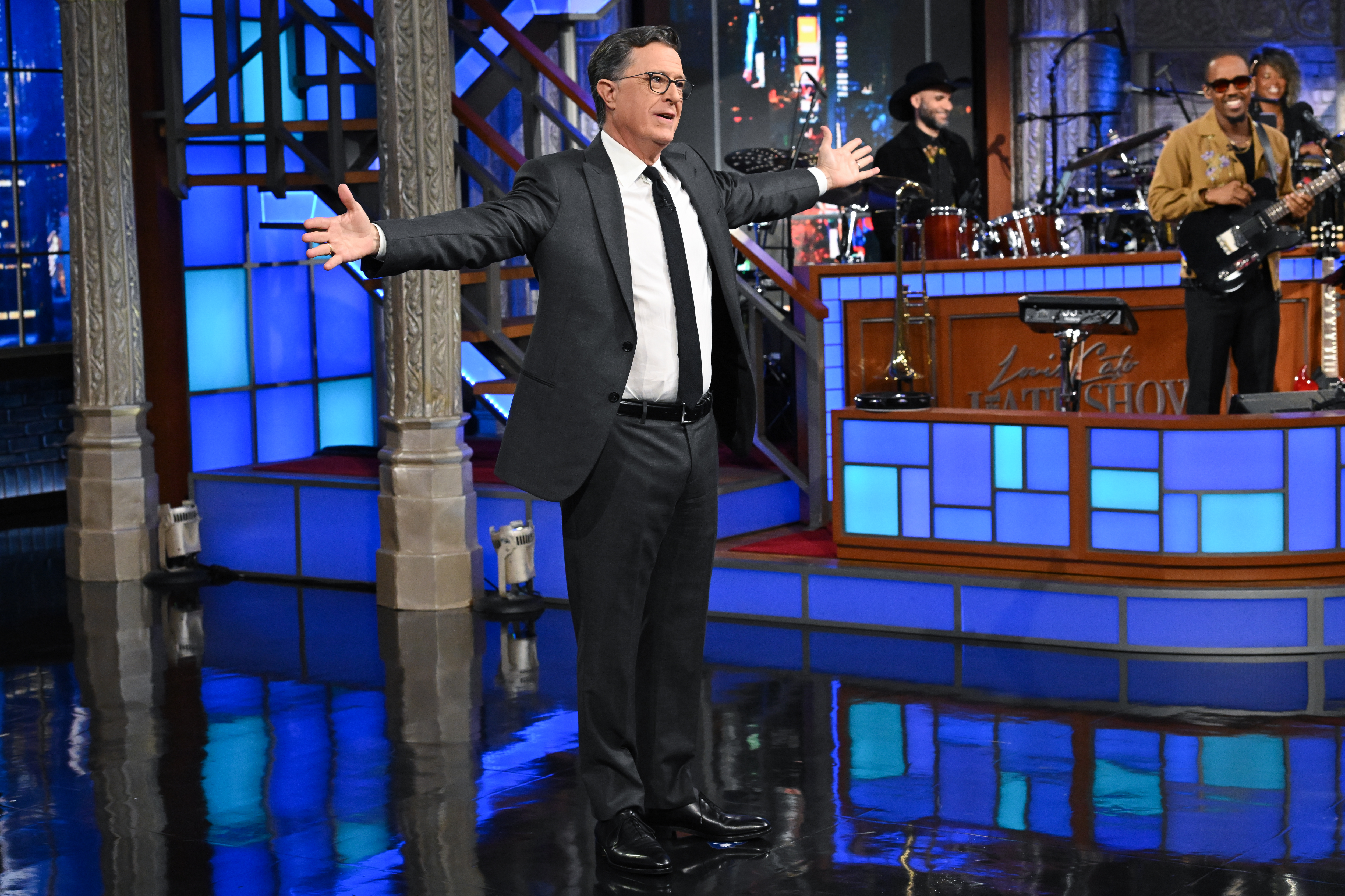 Network Boss Reveals 'Huge Problem' for Late-Night After Stephen Colbert  Cancellation