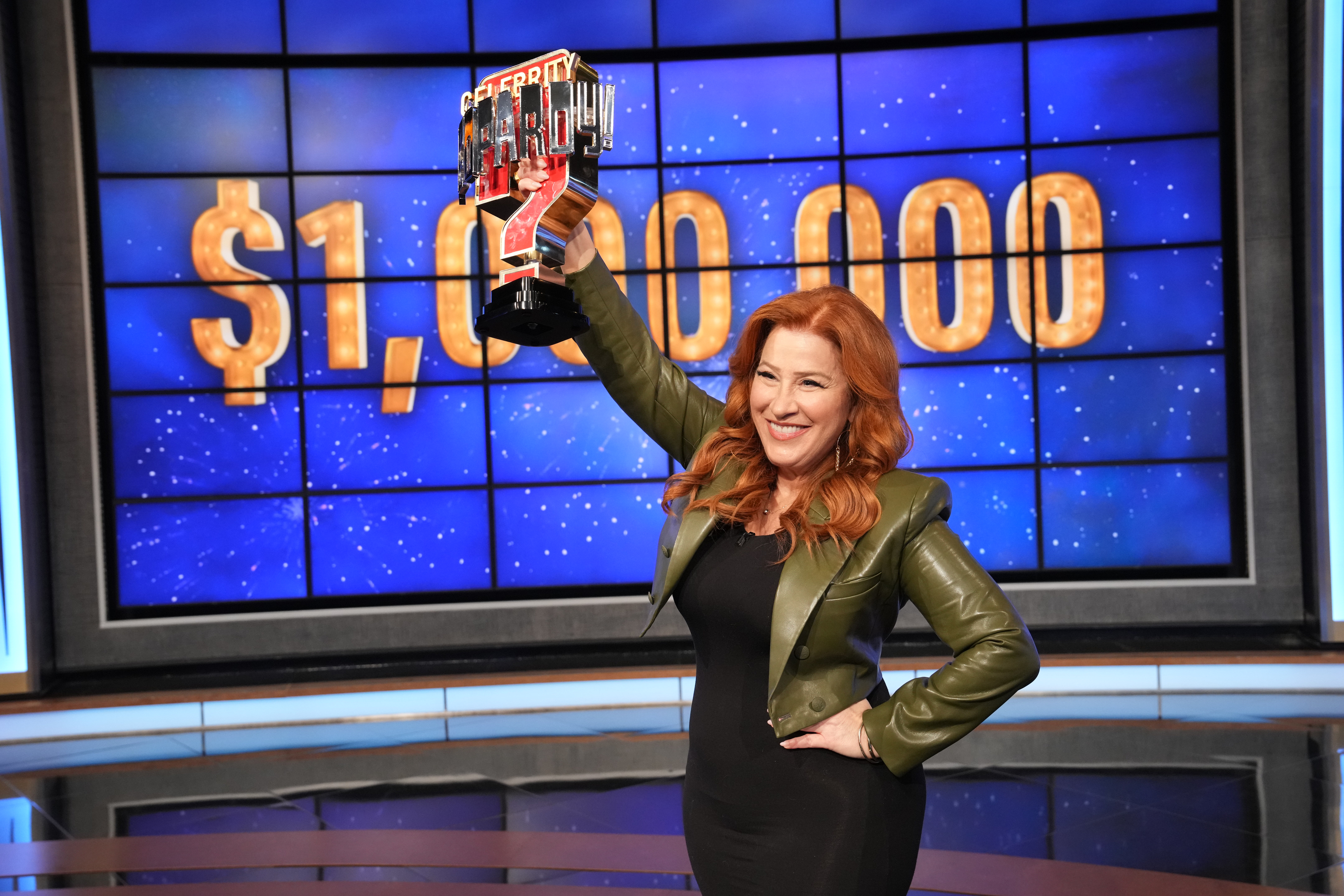 Celebrity Jeopardy!' Winner Lisa Ann Walter Talks Her Surprising Win