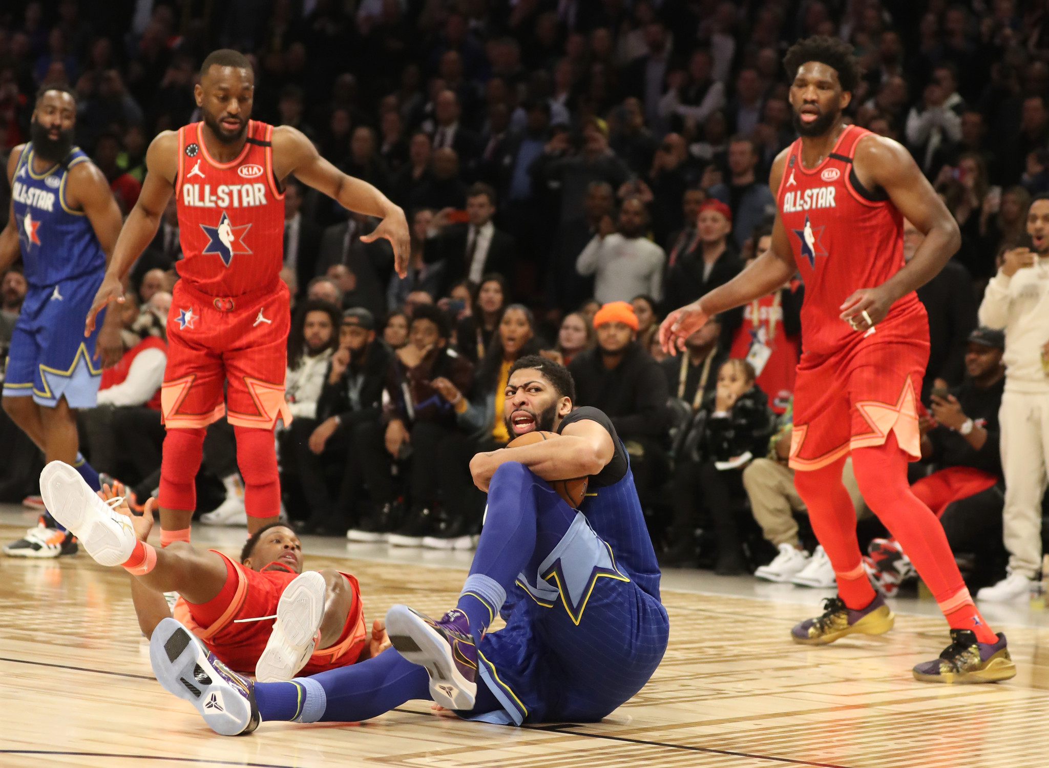 Wild 4th quarter caps NBA All-Star game as Team LeBron prevails Team Giannis