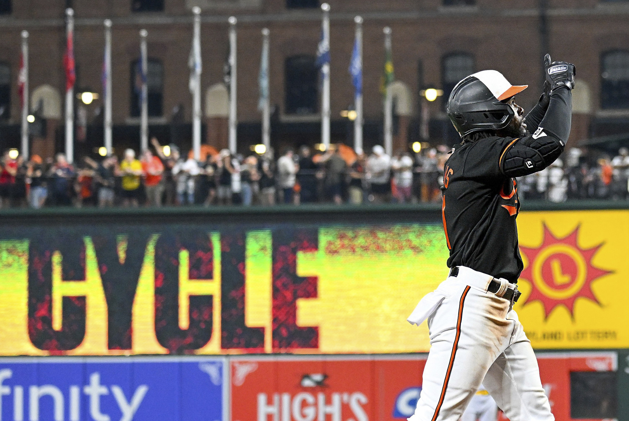 Orioles outfielder Cedric Mullins hits for the cycle against Pirates