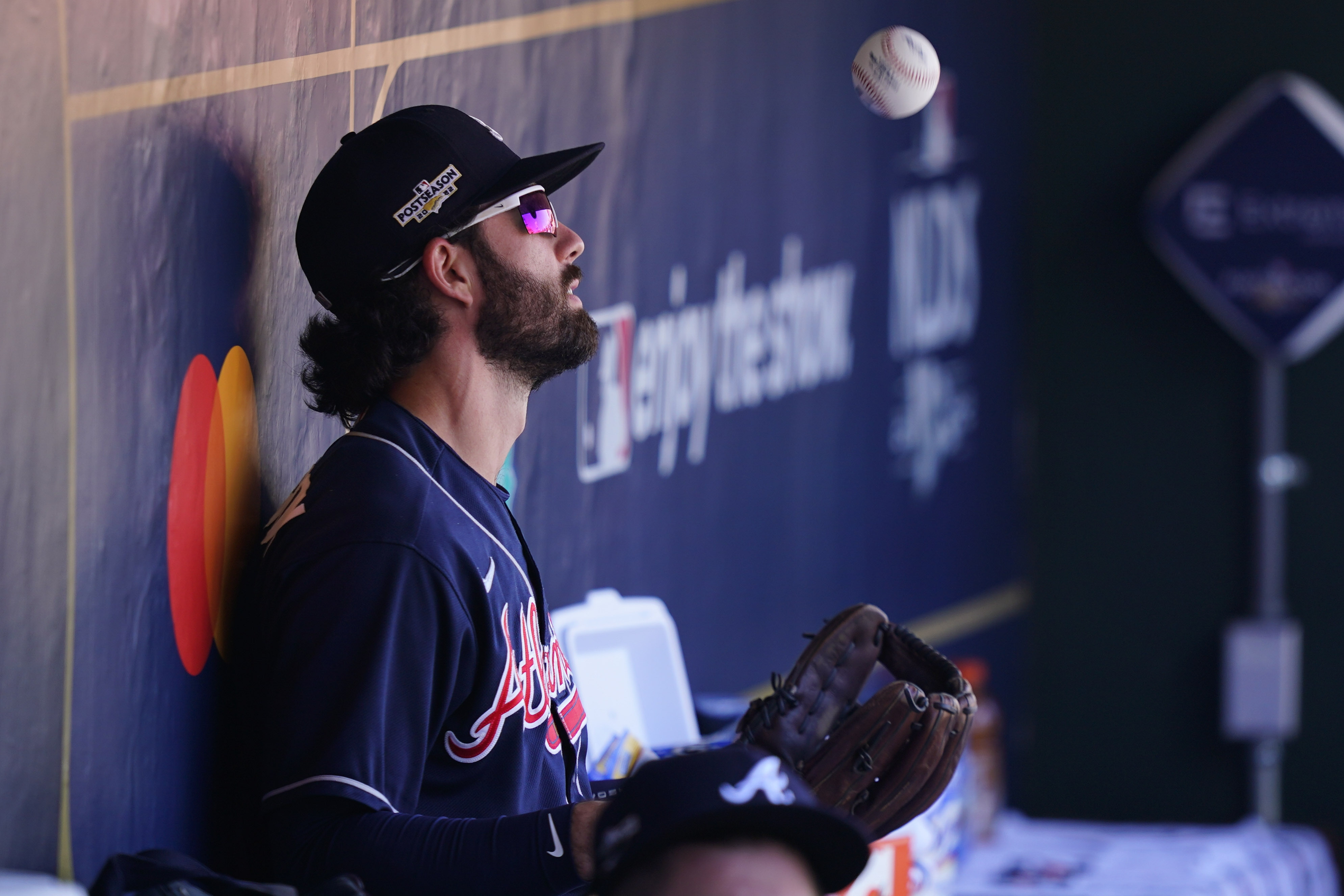 Dansby Swanson's Cubs career off to a rocky start