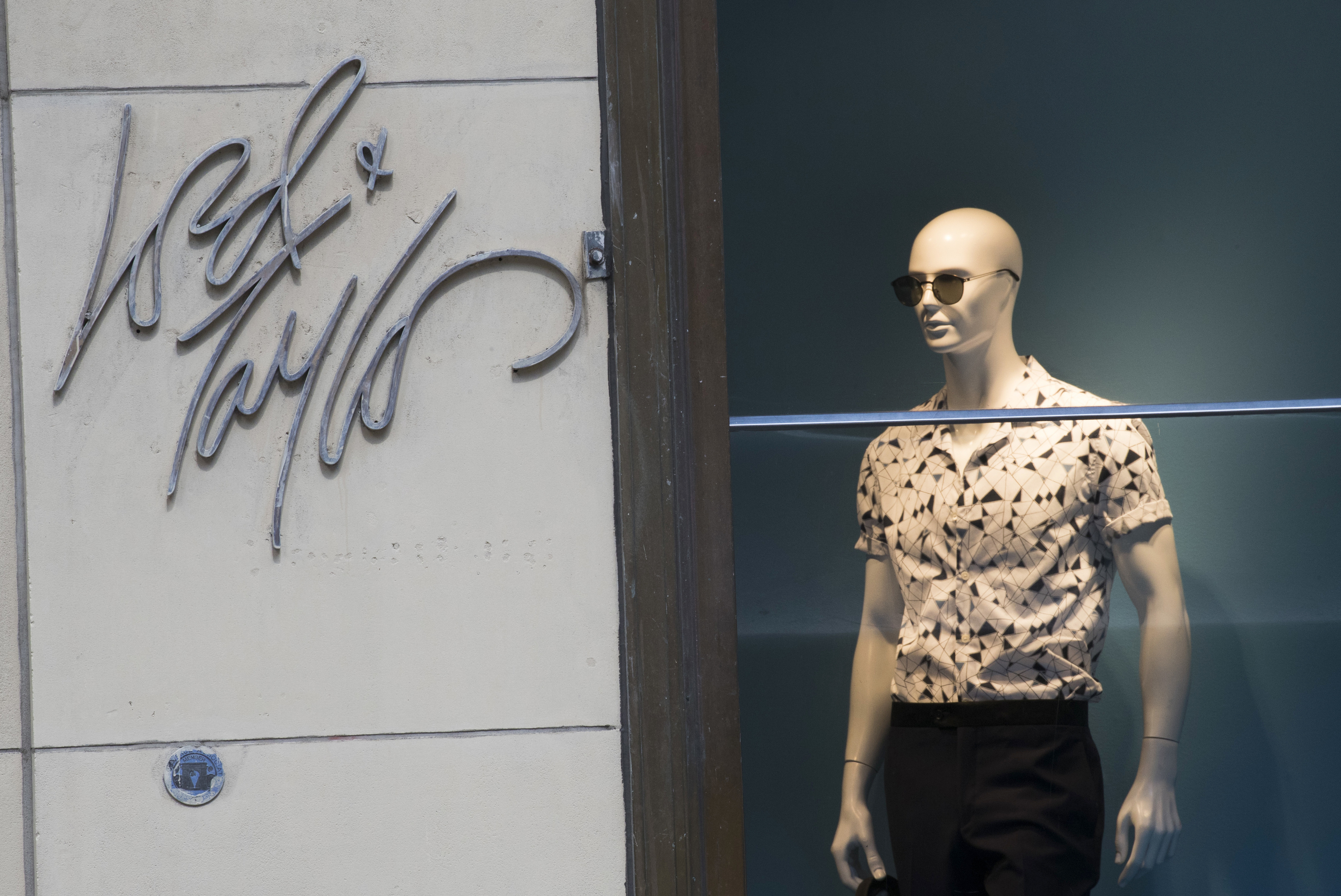 Lord & Taylor closing last Chicago-area stores - Chicago Sun-Times