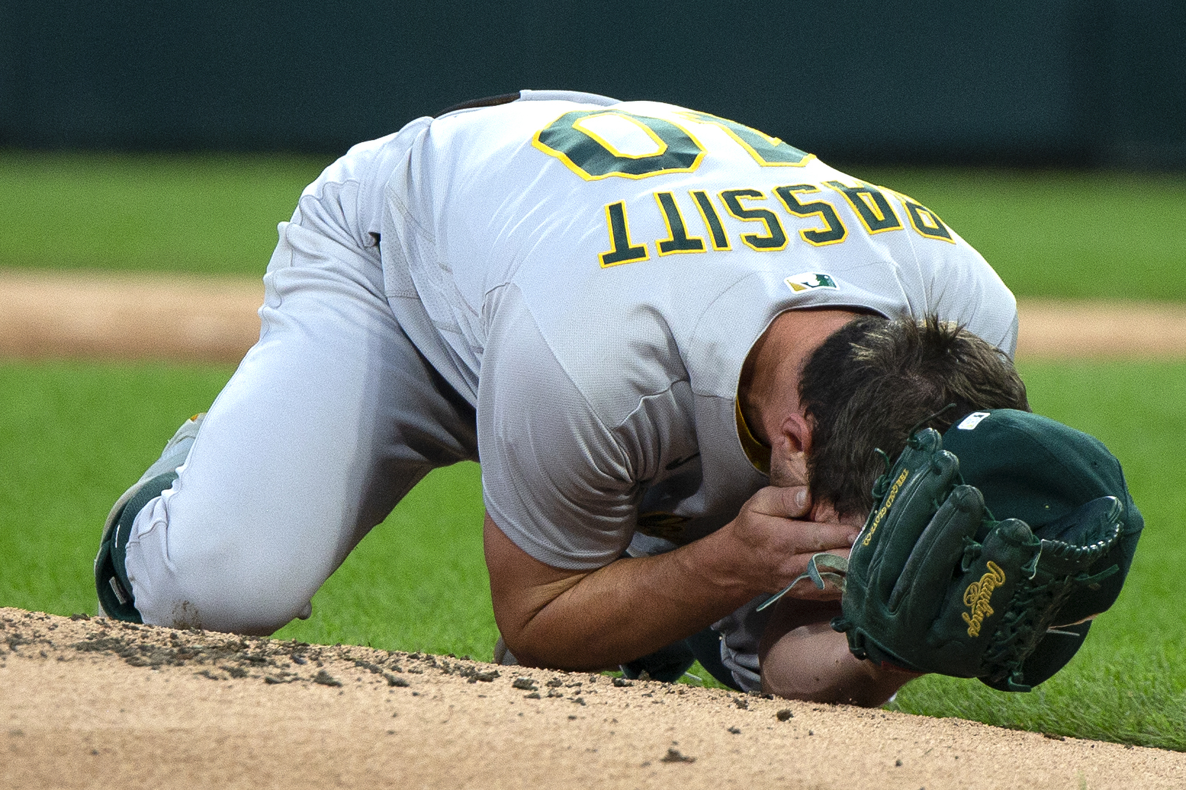 Chris Bassitt update: Cheekbone fracture will require surgery, but vision  OK for A's ace – Daily Democrat