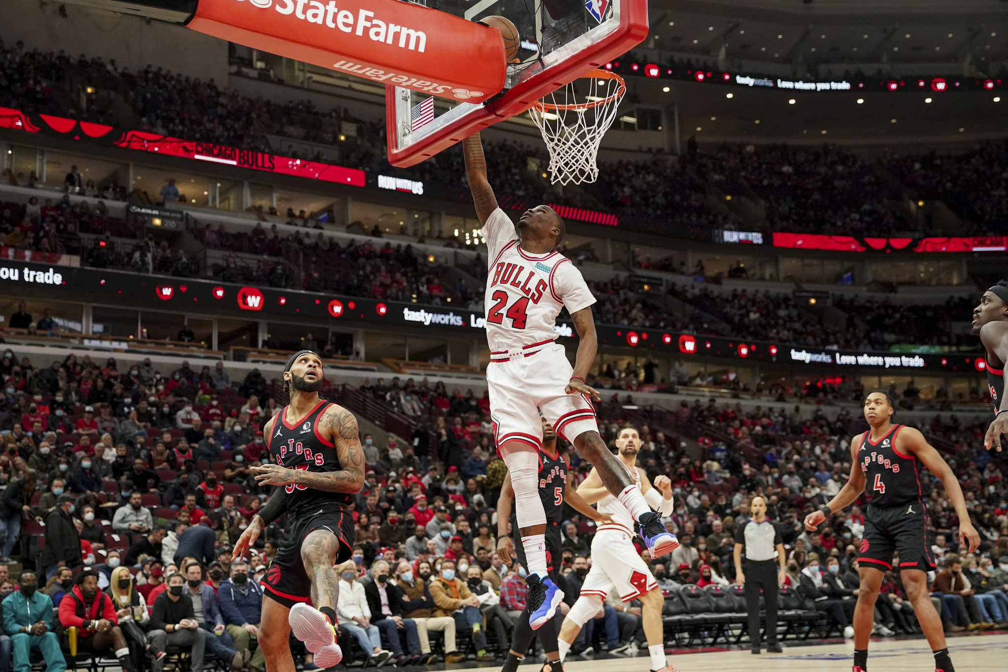 Chicago Bulls: Derrick Jones Jr. 'doesn't care' if he has to guard centers