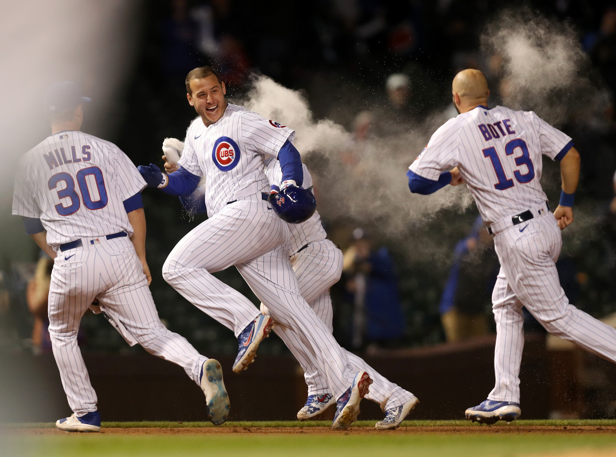 Russell to Baez to Rizzo: Cubs win - The Columbian