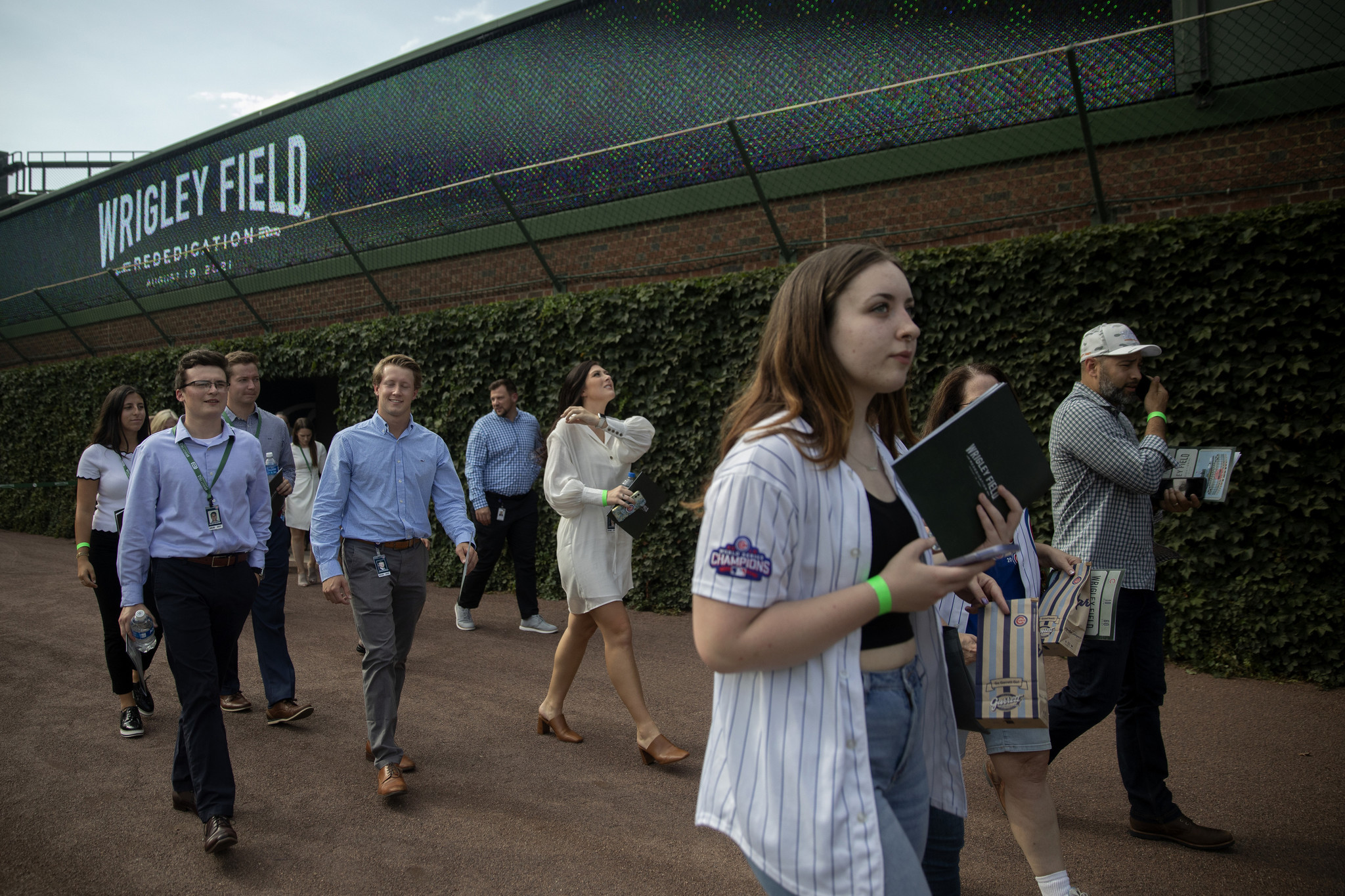 Cubs building 'Statue Row' for Hall of Famers at Wrigley Field – NBC