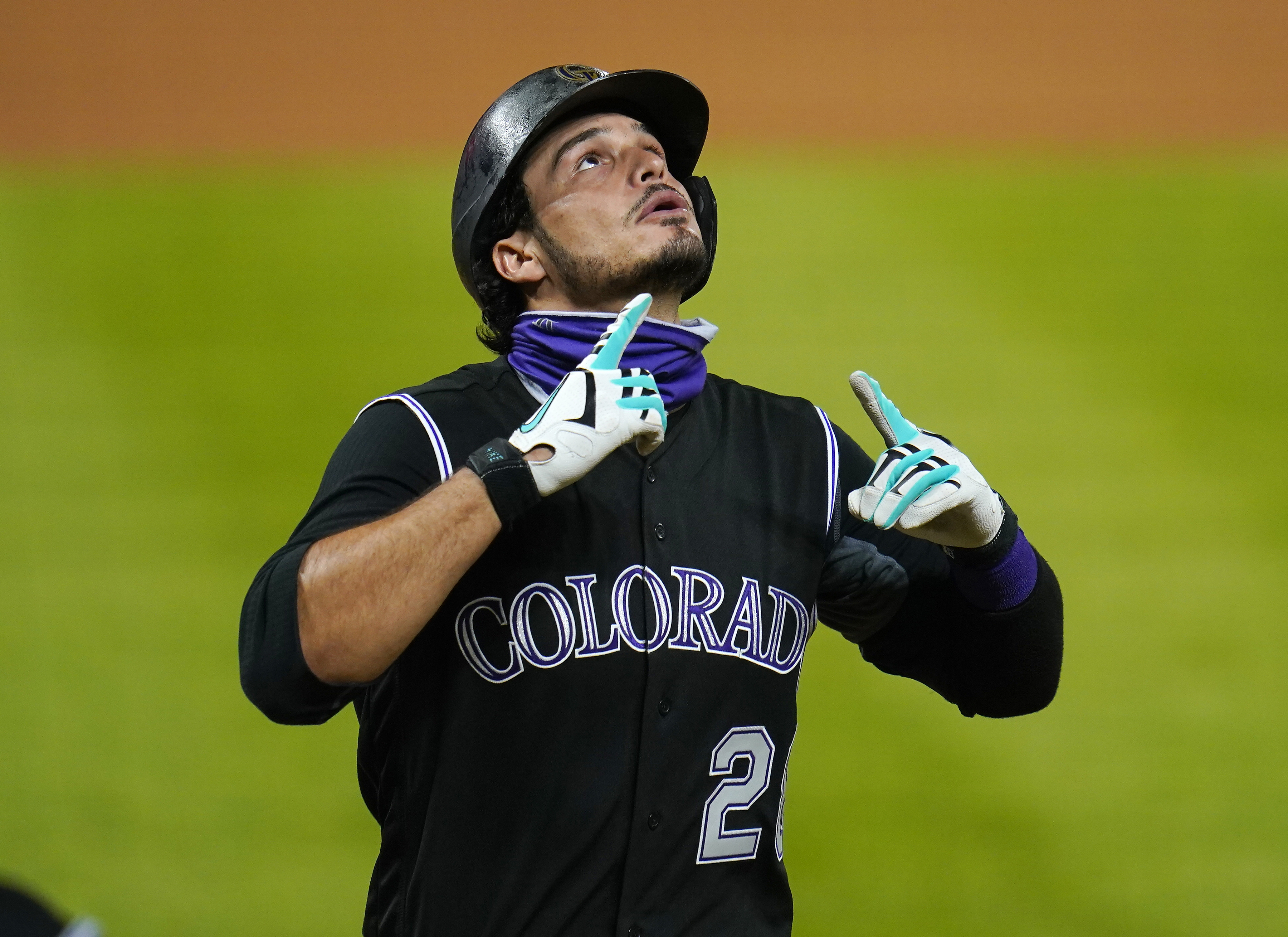 Sources - St. Louis Cardinals to acquire Nolan Arenado from