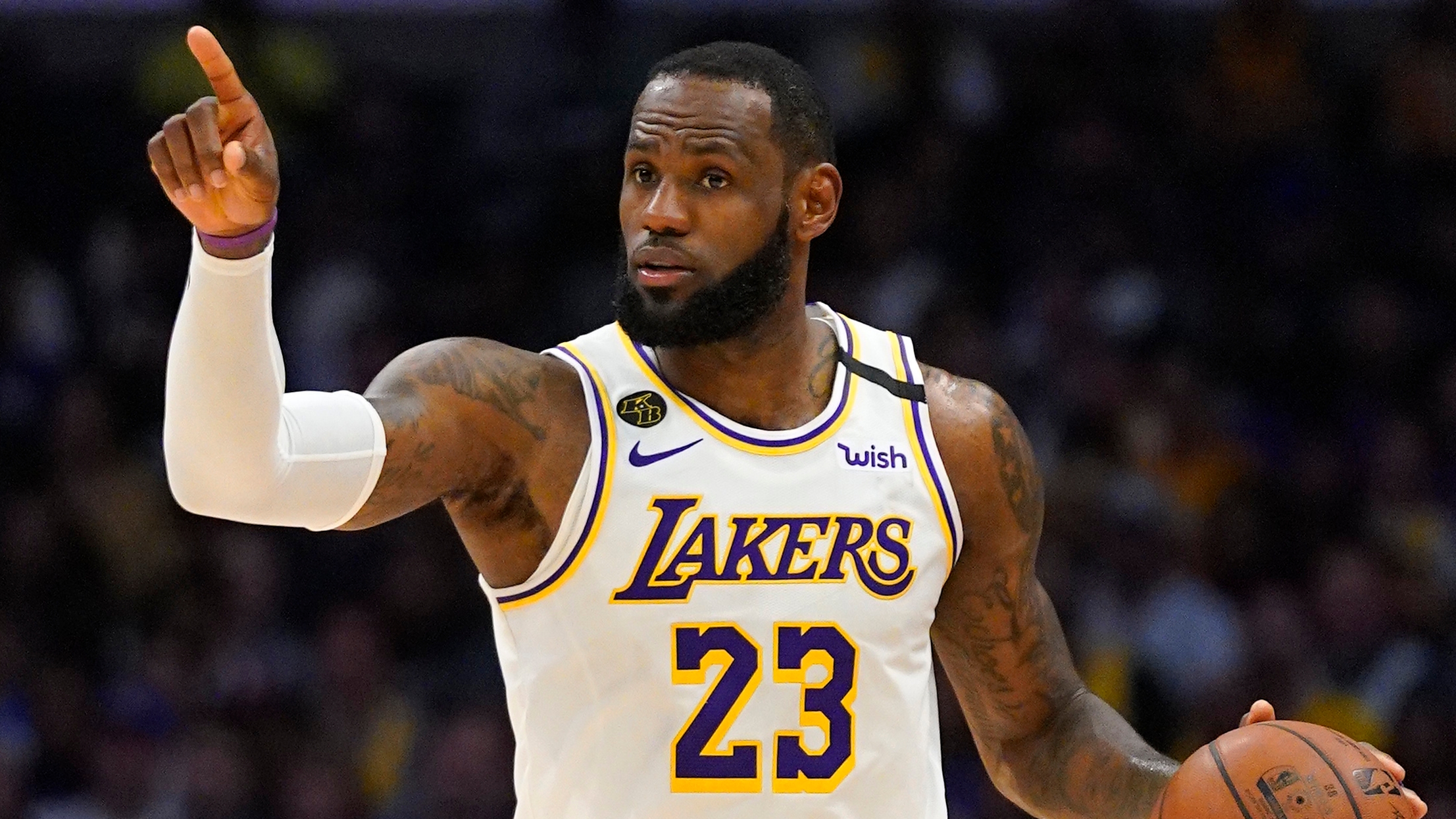 Lakers' LeBron James to go without social justice message on