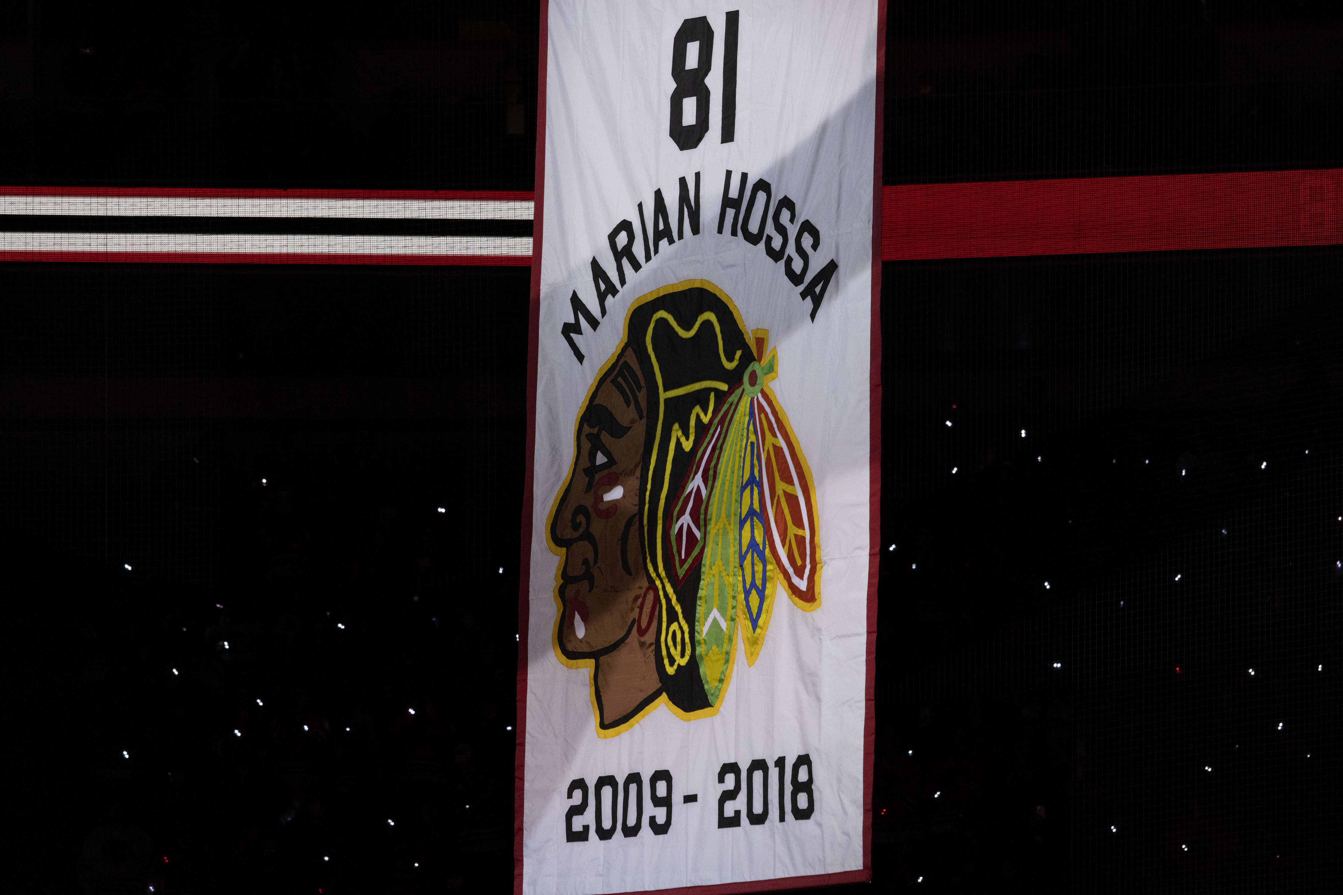Photos: Marián Hossa's No. 81 retired by Chicago Blackhawks
