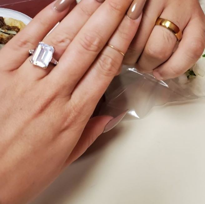 nikki bella engagement ring