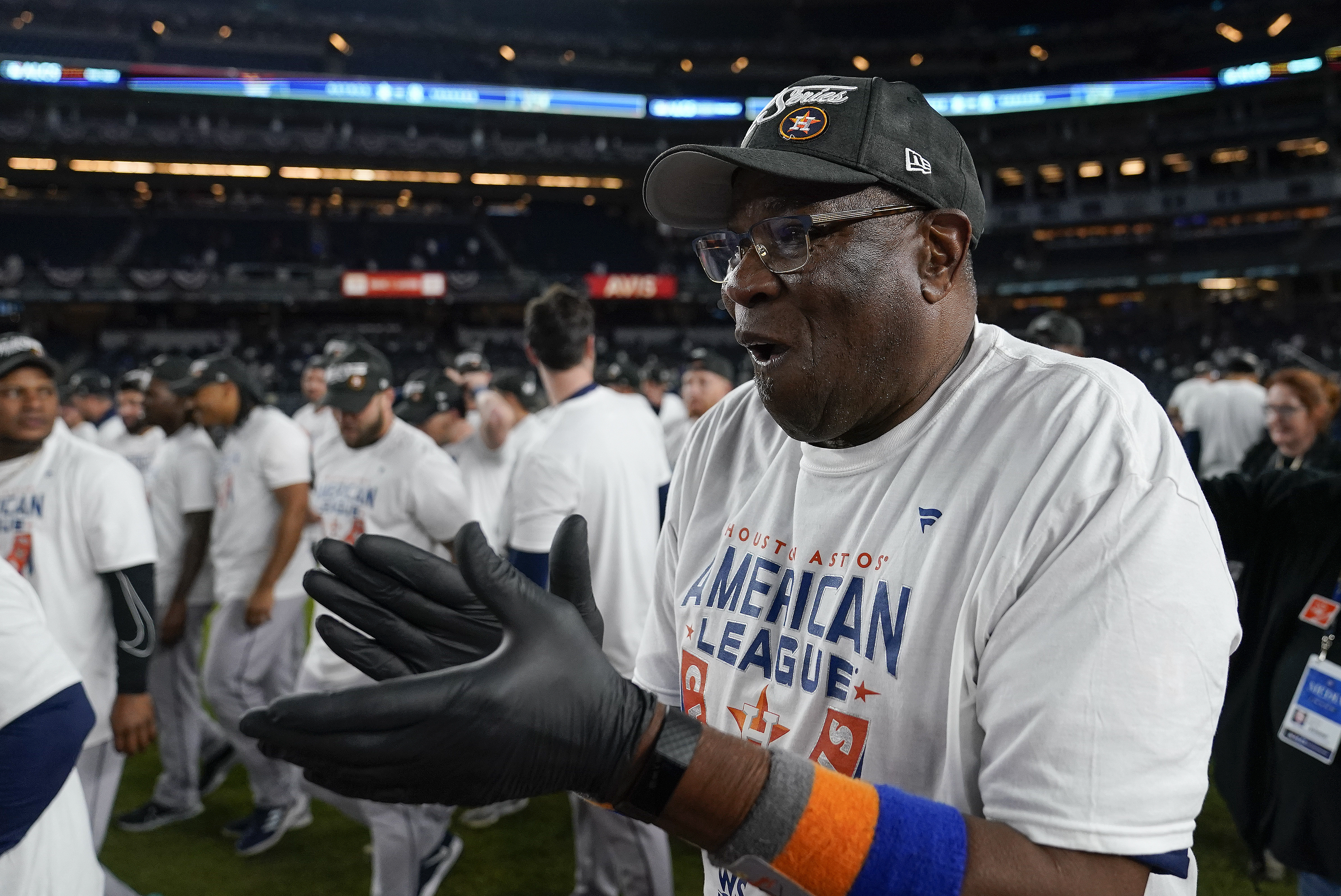Column: Dusty Baker takes another run at that elusive title