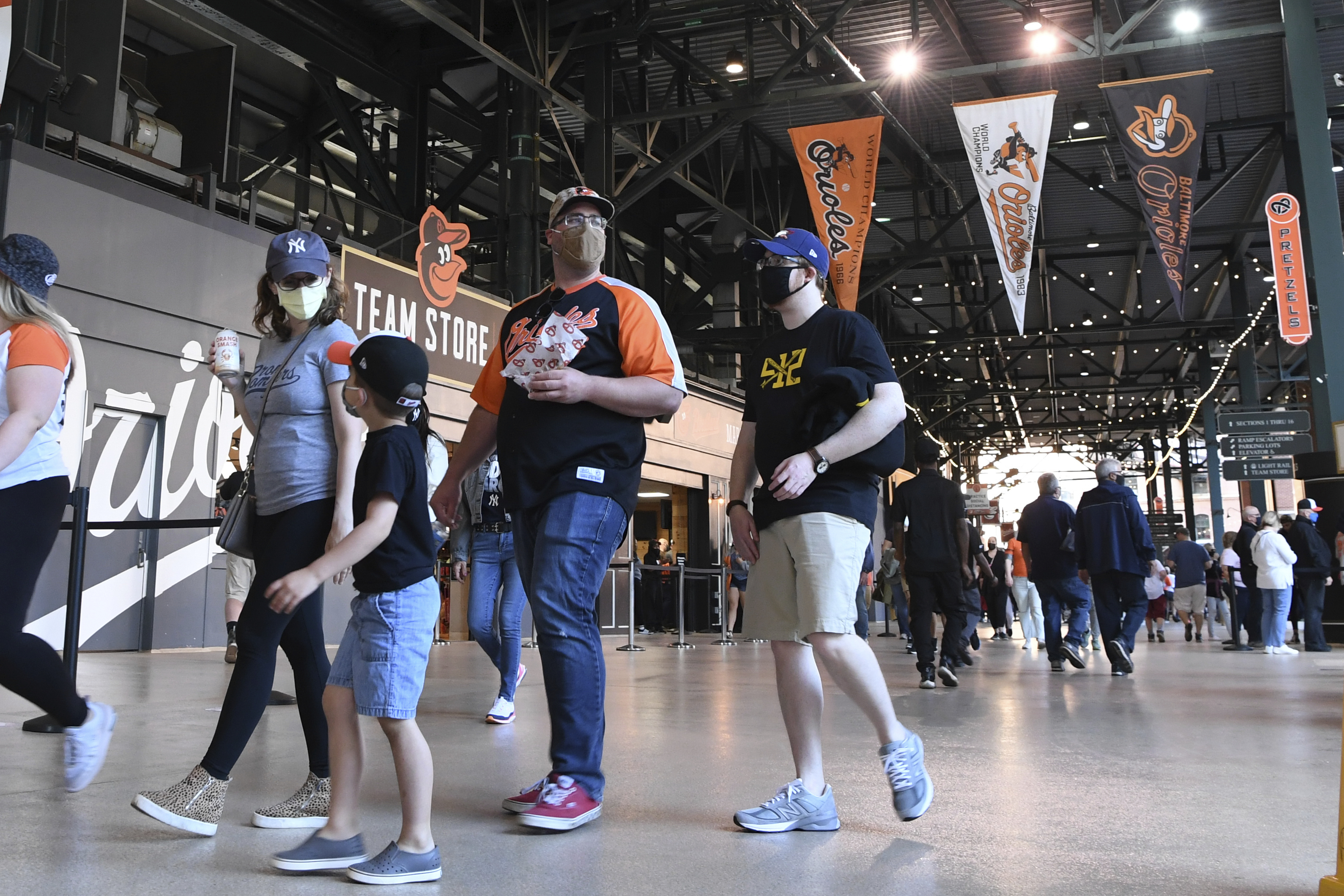 Camden Yards lifts food and drink restrictions