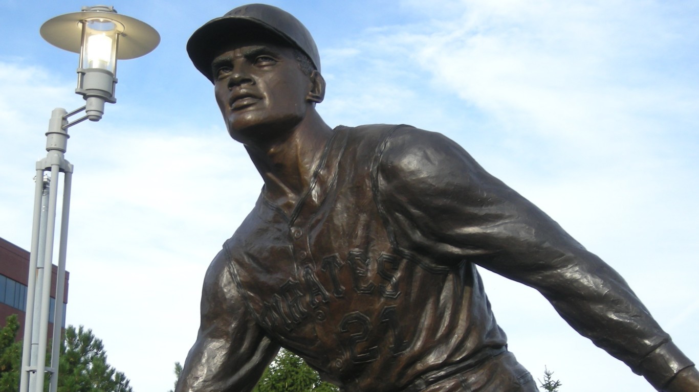 The Roberto Clemente Award – Society for American Baseball Research