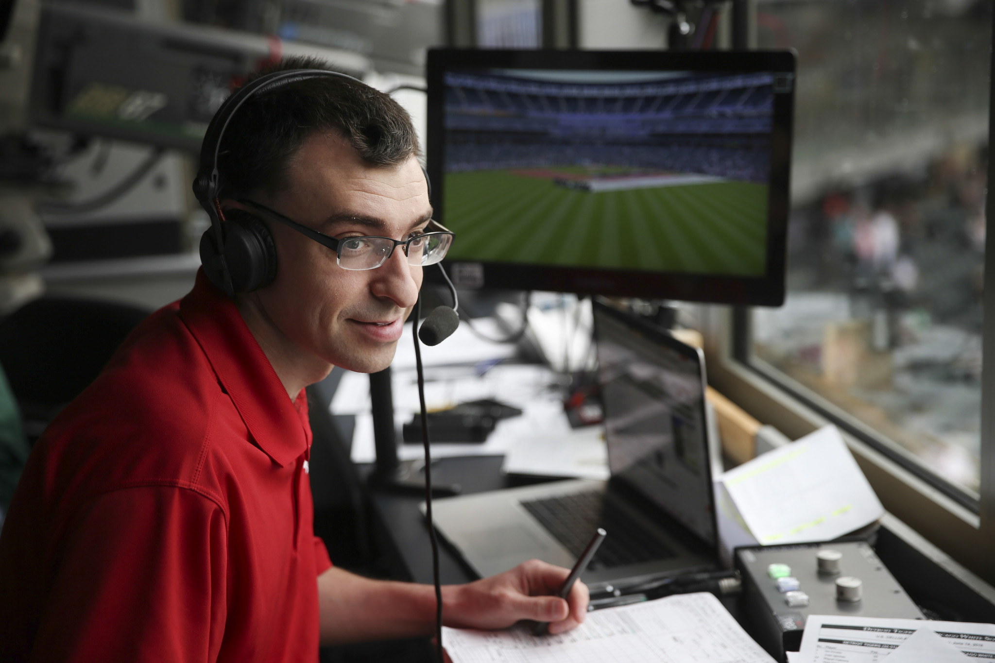 White Sox extend contract with Jason Benetti, Steve Stone