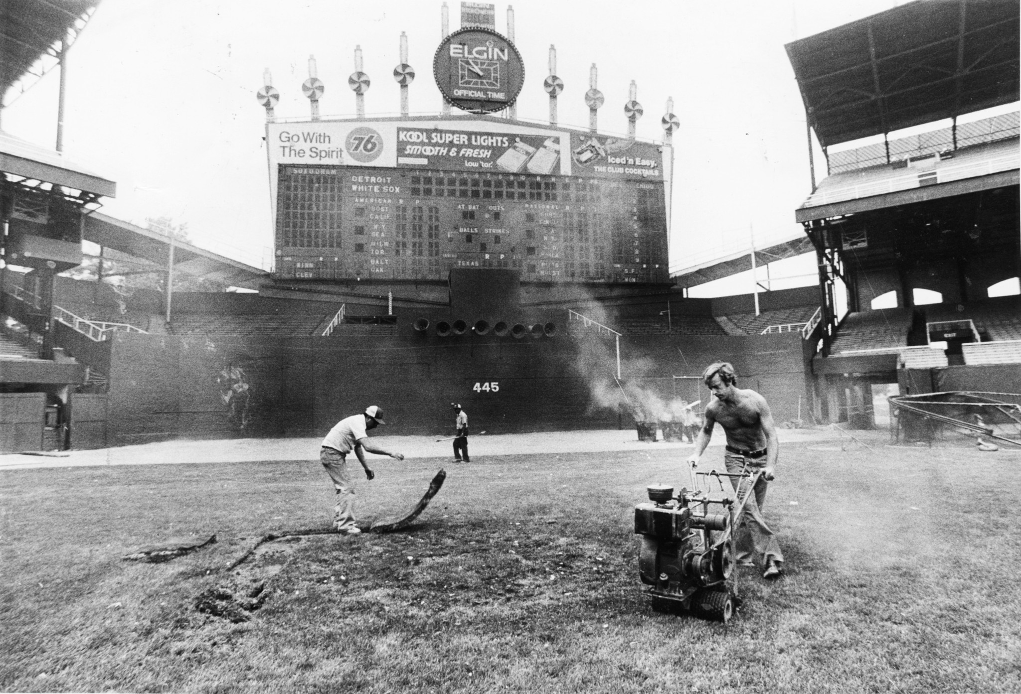 1979-07-12 Tigers at White Sox (Disco Demolition) 
