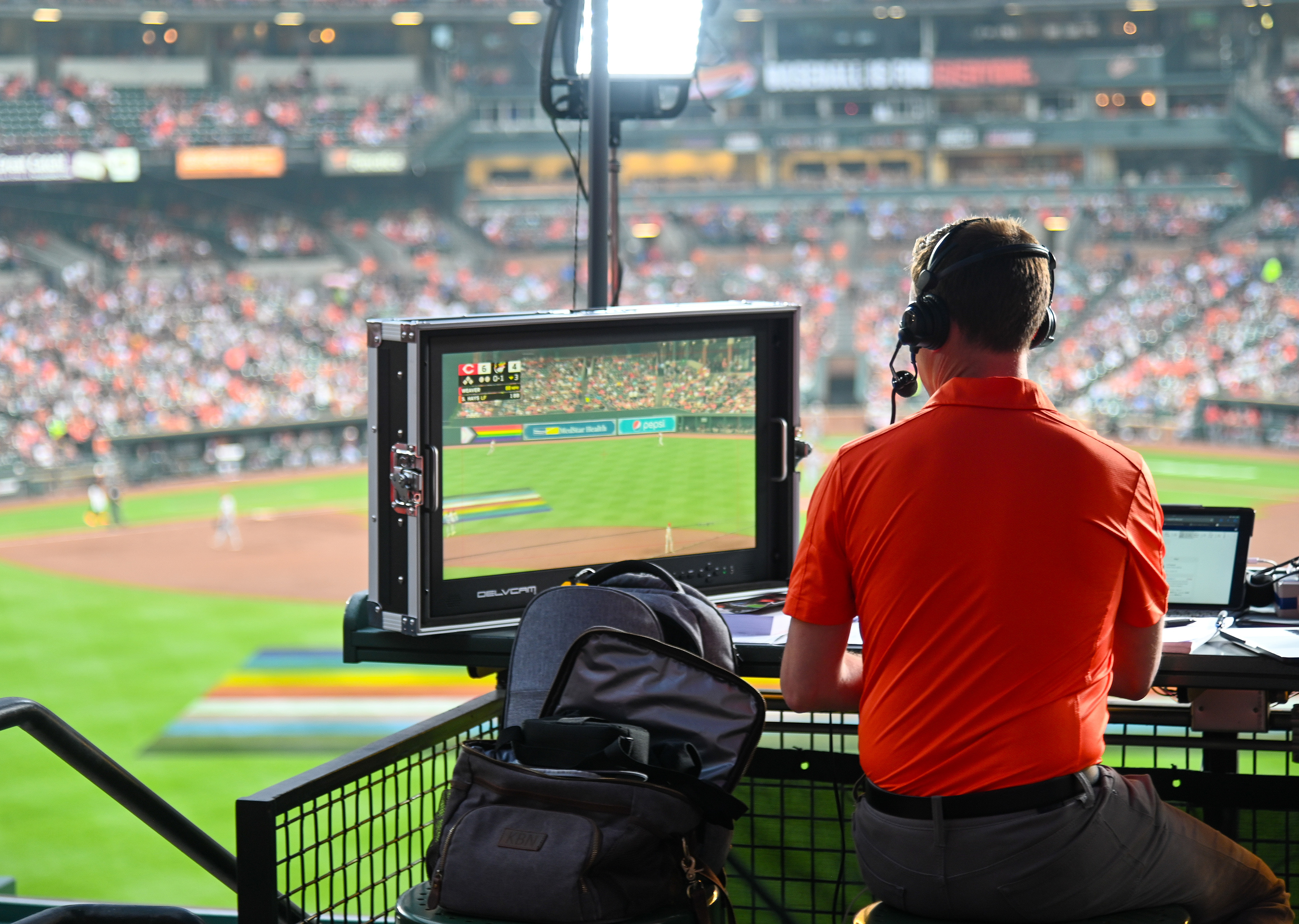 Orioles announcer Kevin Brown suspended; MLB broadcasters show support
