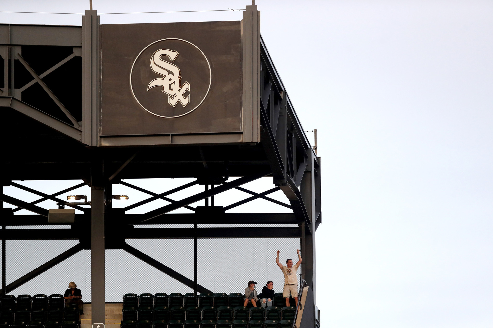 Can Cubs and White Sox Fans Be Nice To Each Other?⚾️ 