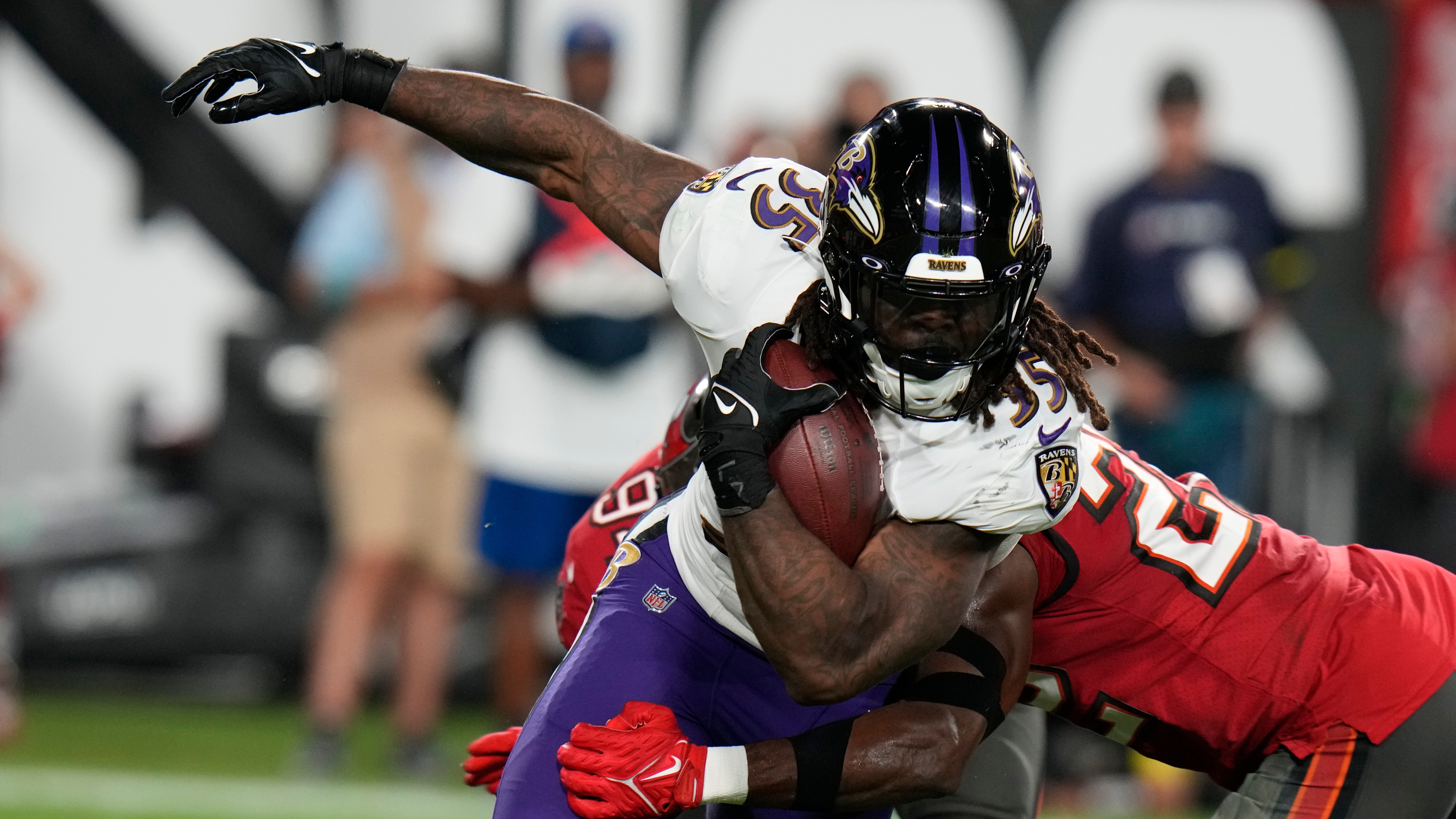 Ravens RB Gus Edwards expected back vs. Panthers in Week 11; S