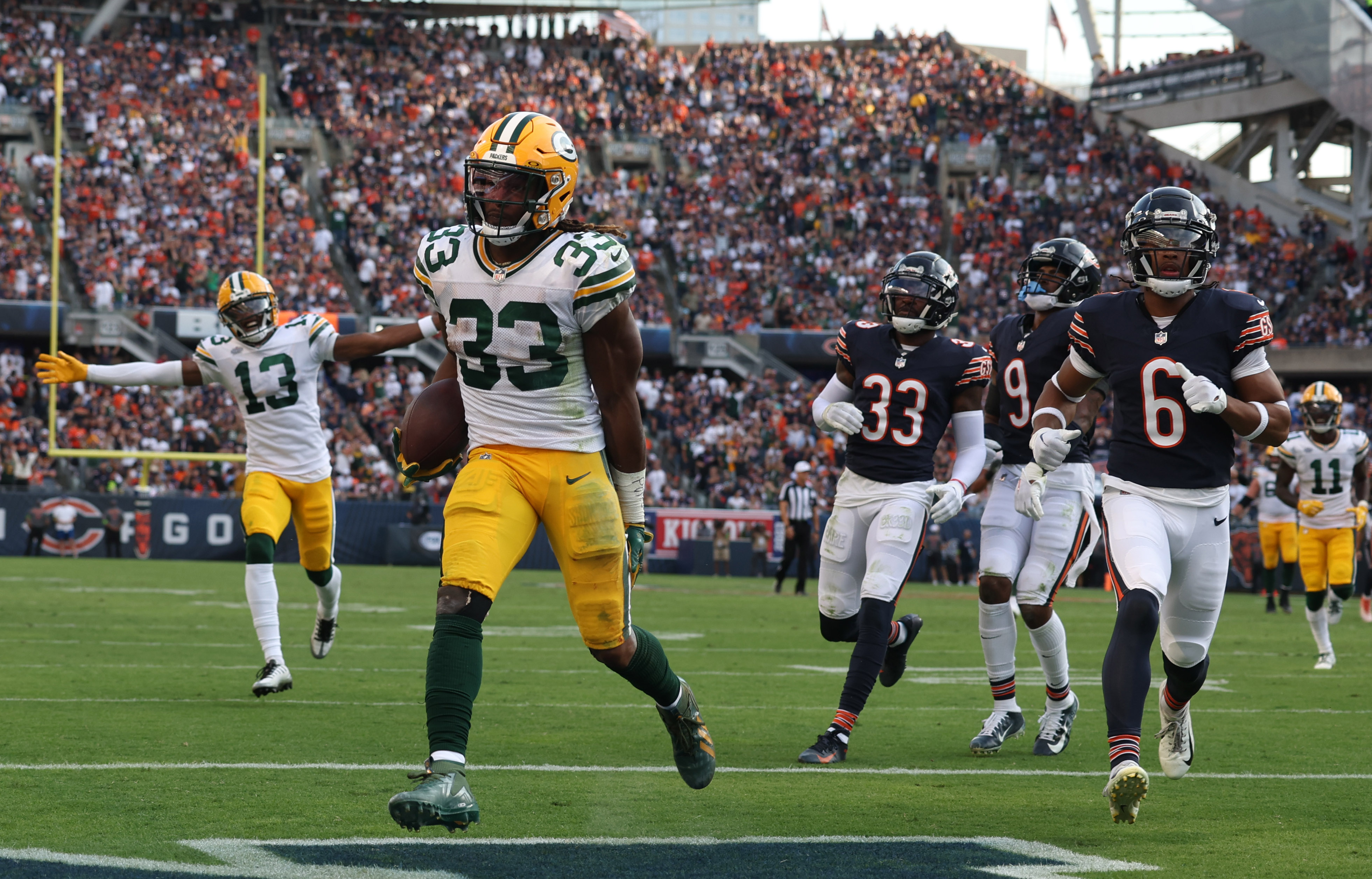 Week 1: Green Bay Packers rout Chicago Bears 38-20