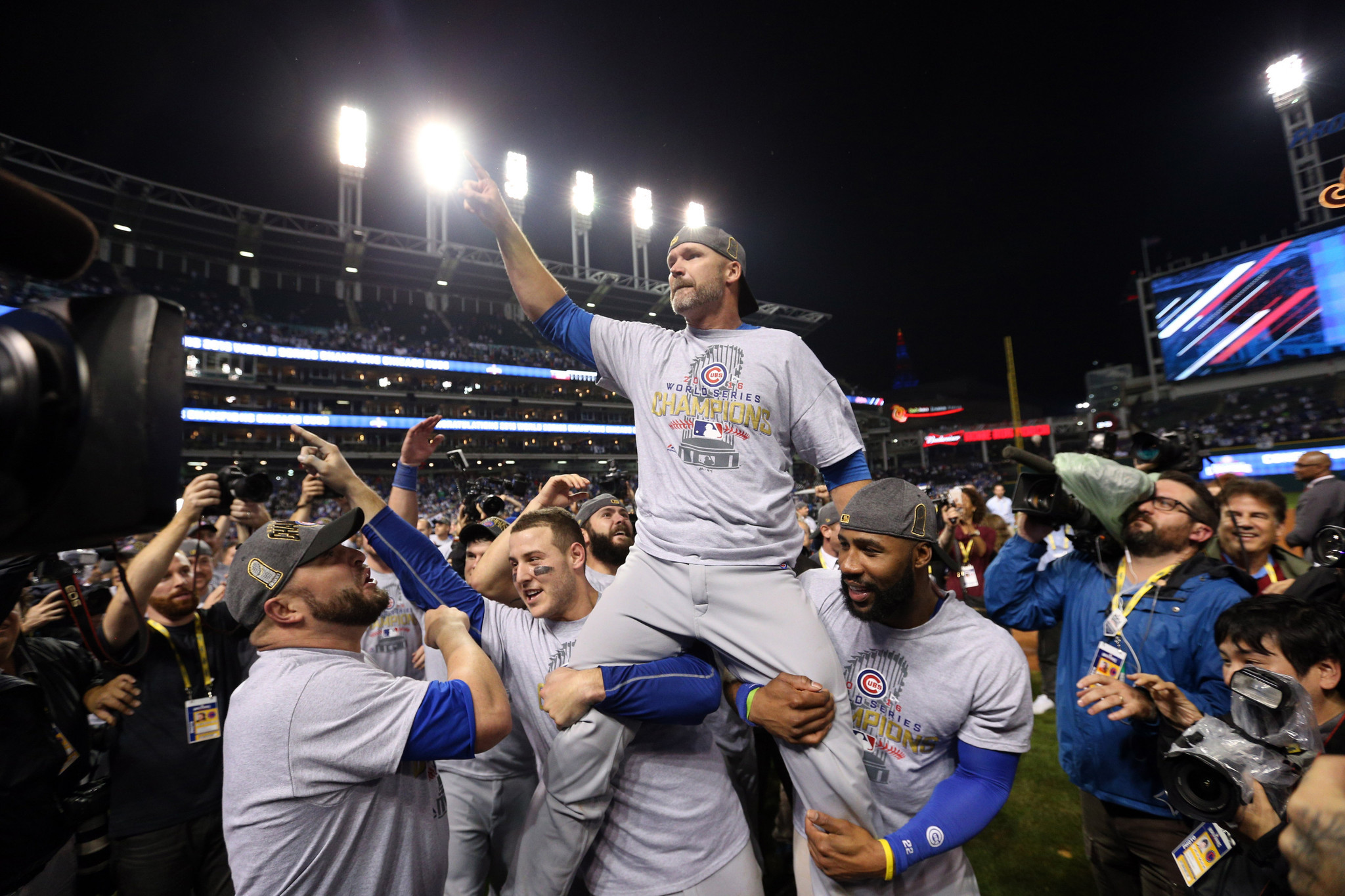 SportsCenter on X: THE CHICAGO CUBS ARE 2016 WORLD SERIES CHAMPIONS!!   / X