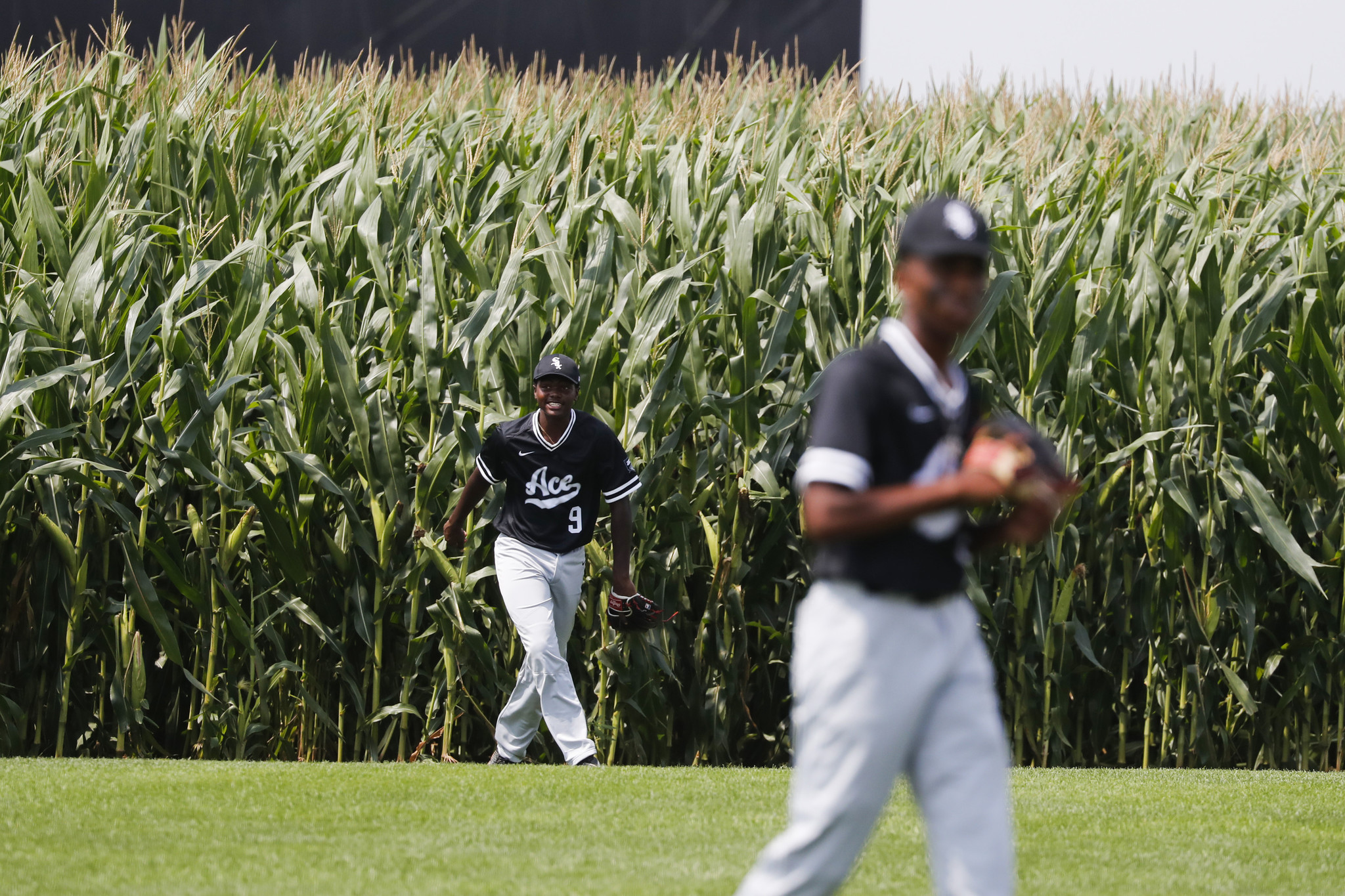 A Dream Fulfilled' Youth Game Great Lead-In to 'Field of Dreams' Game  Between White Sox and Yankees