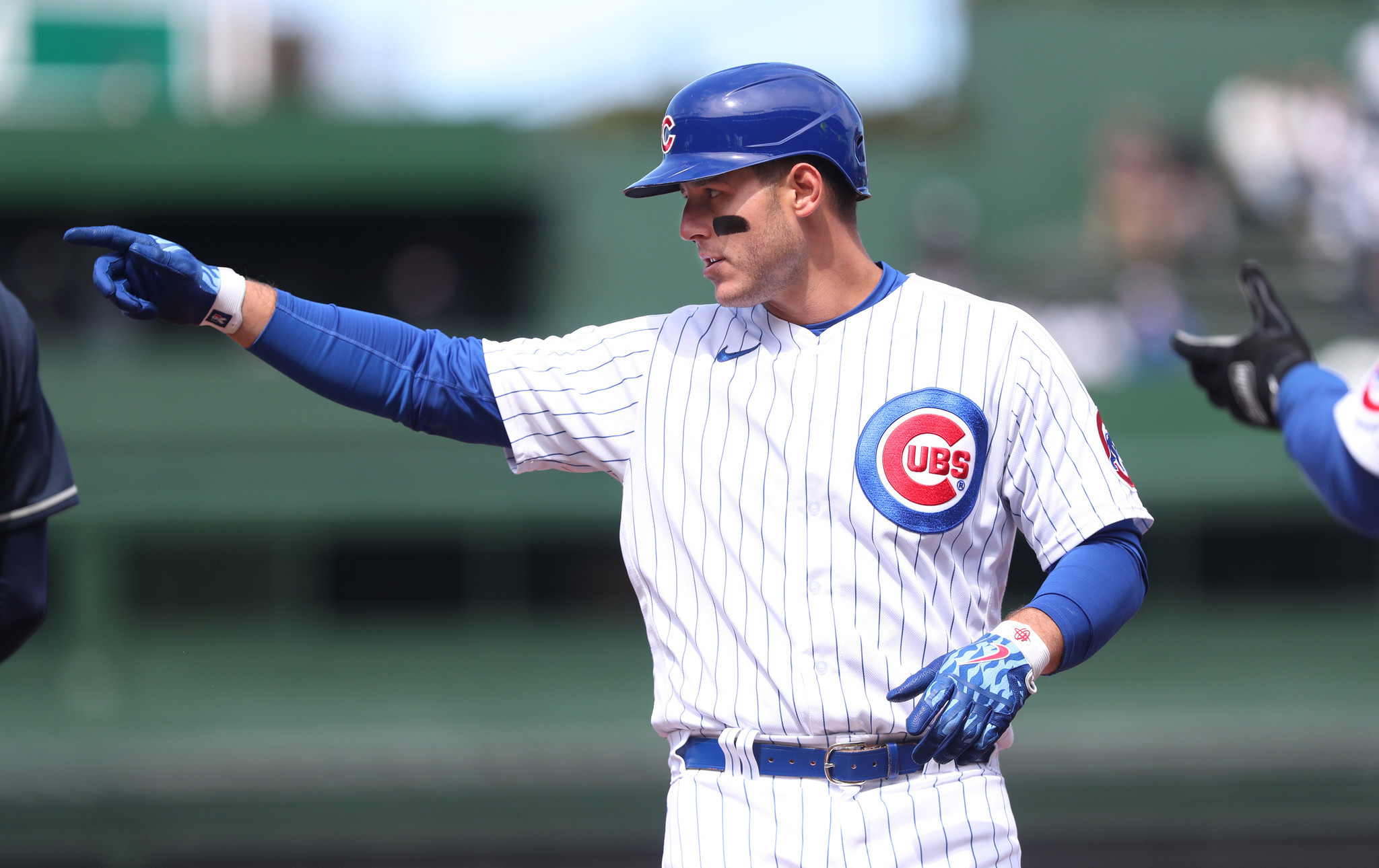 Cubs' Anthony Rizzo on ankle: 'I play baseball. Leave it on the