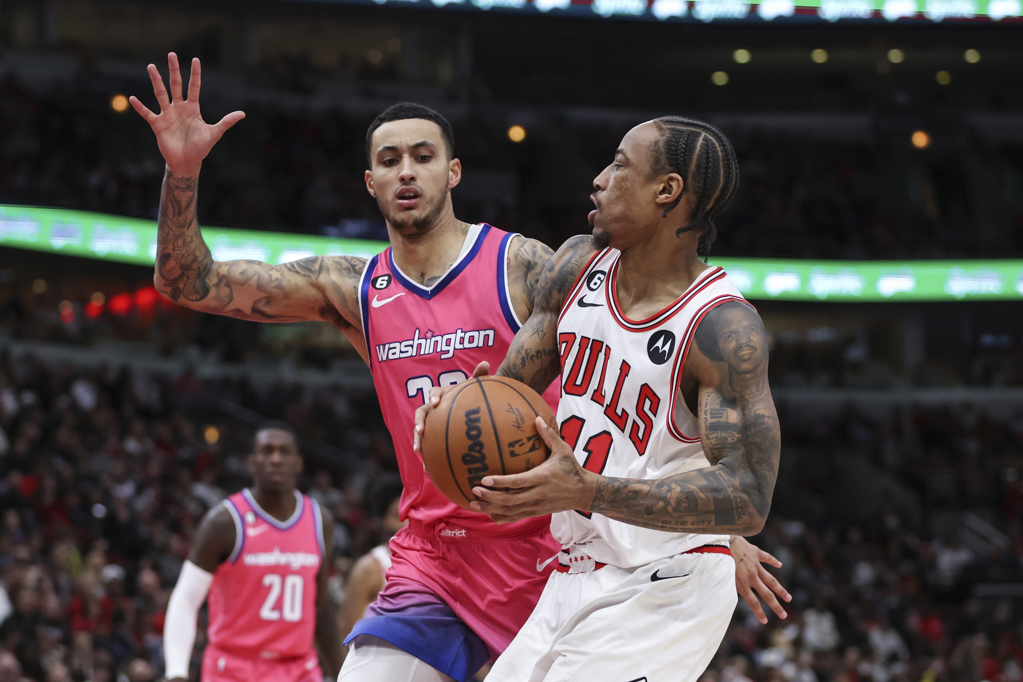 Column: Chicago Bulls hopes rest on DeMar DeRozan, Zach LaVine