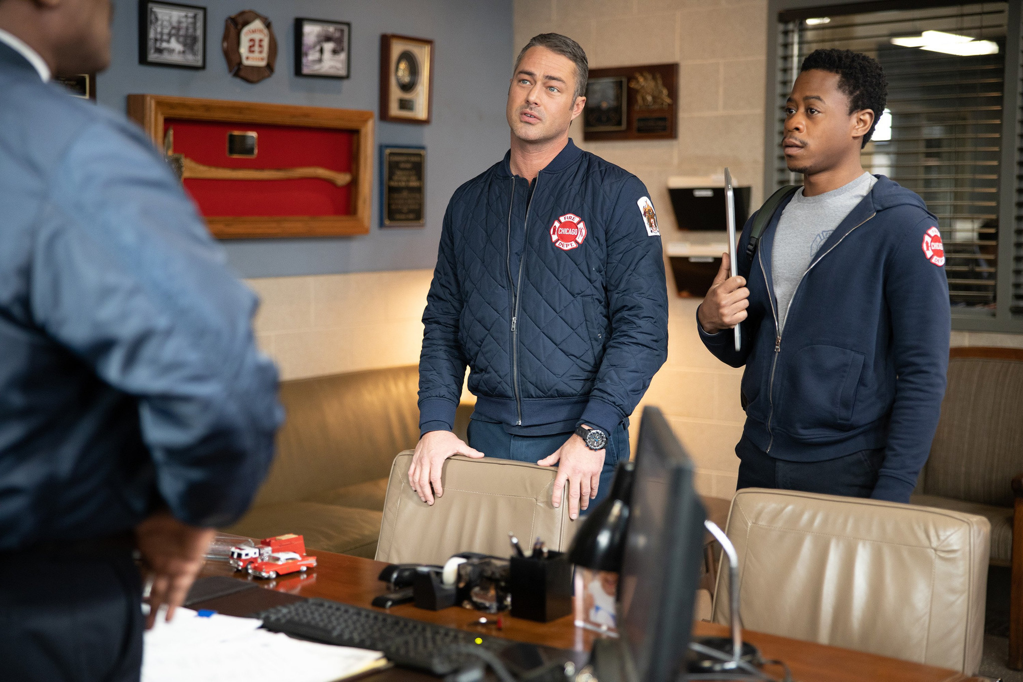 Taylor Kinney, of NBC's 'Chicago Fire,' buys New East Side condo