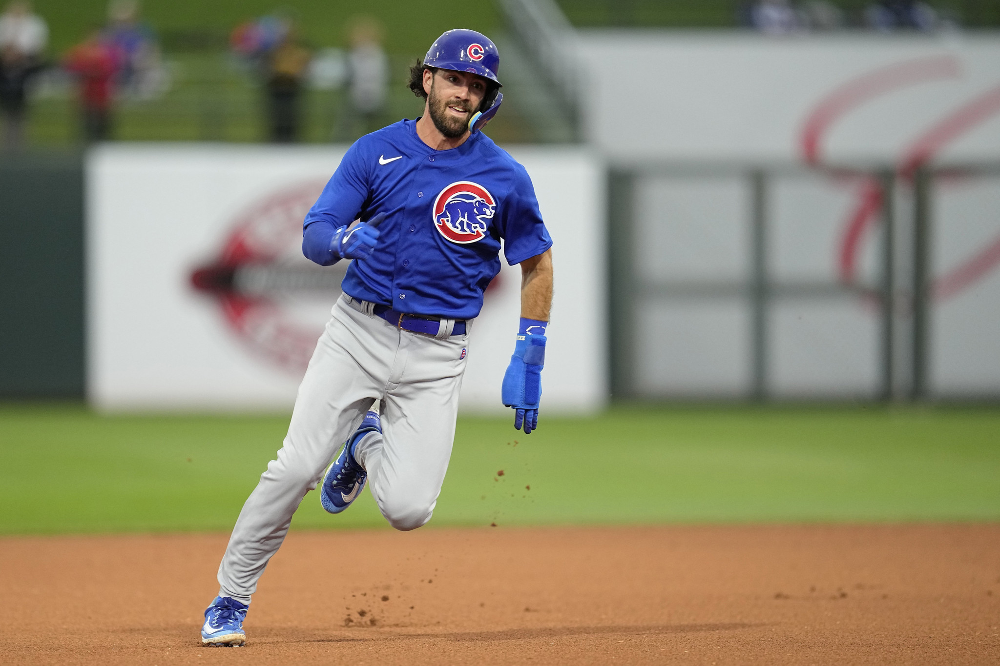 Column: Chicago Cubs not worried about Dansby Swanson