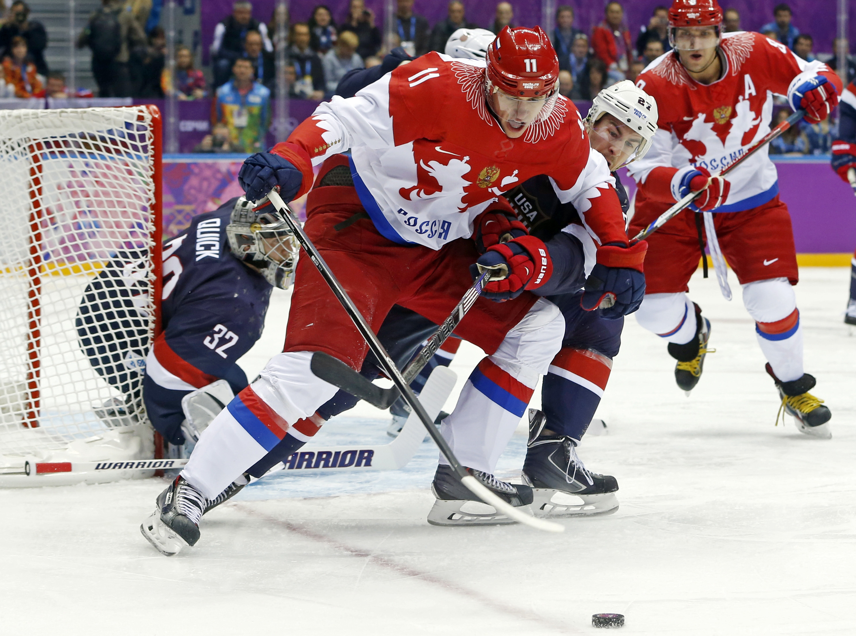 Хоккей какое время играют. Сочи 2014 ОИ хоккей сборная России. Олимпийские игры в Сочи 2014 хоккей. Овечкин сборная России 2014.