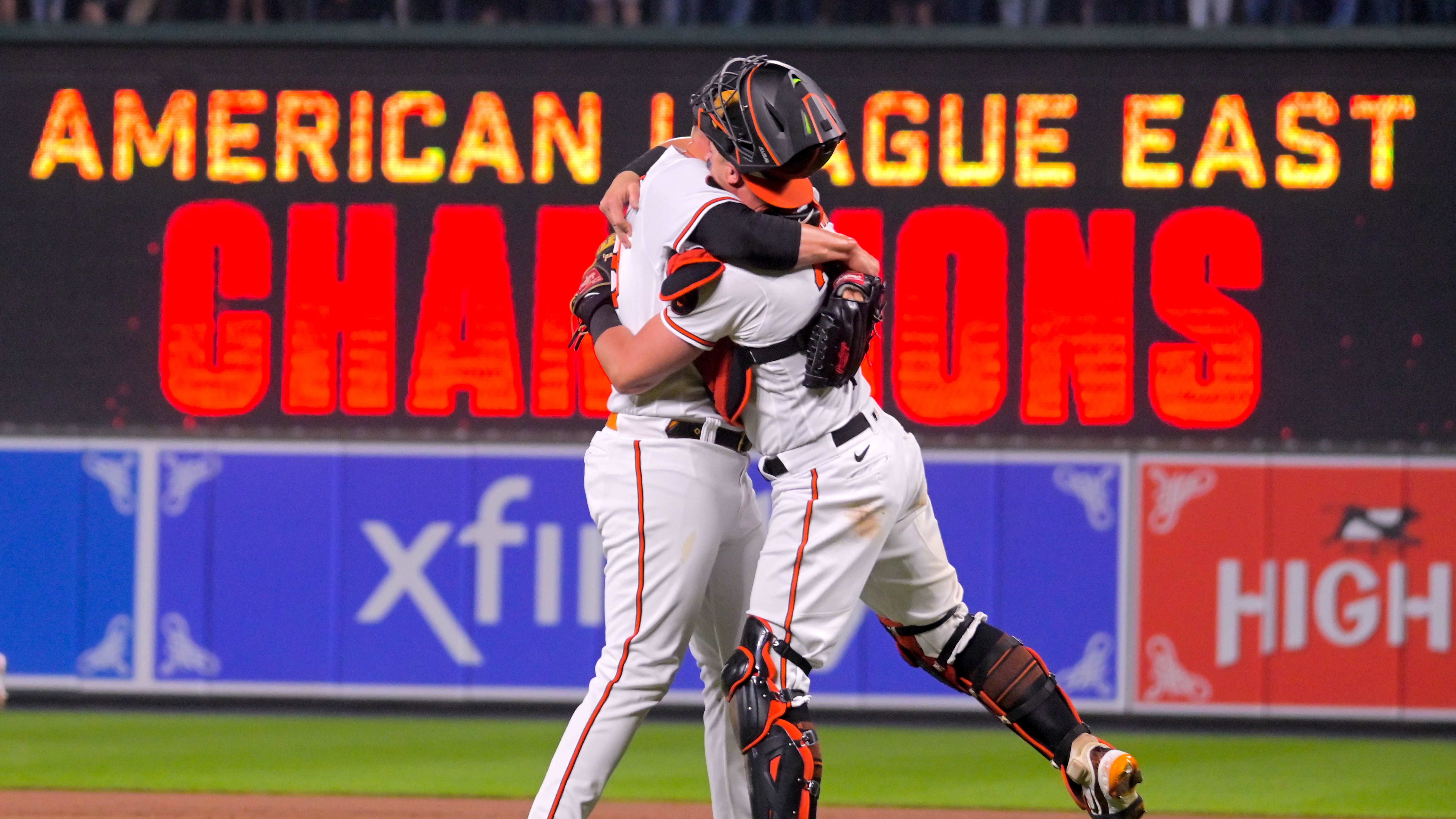 Orioles clinch capturing first AL East title since 2014