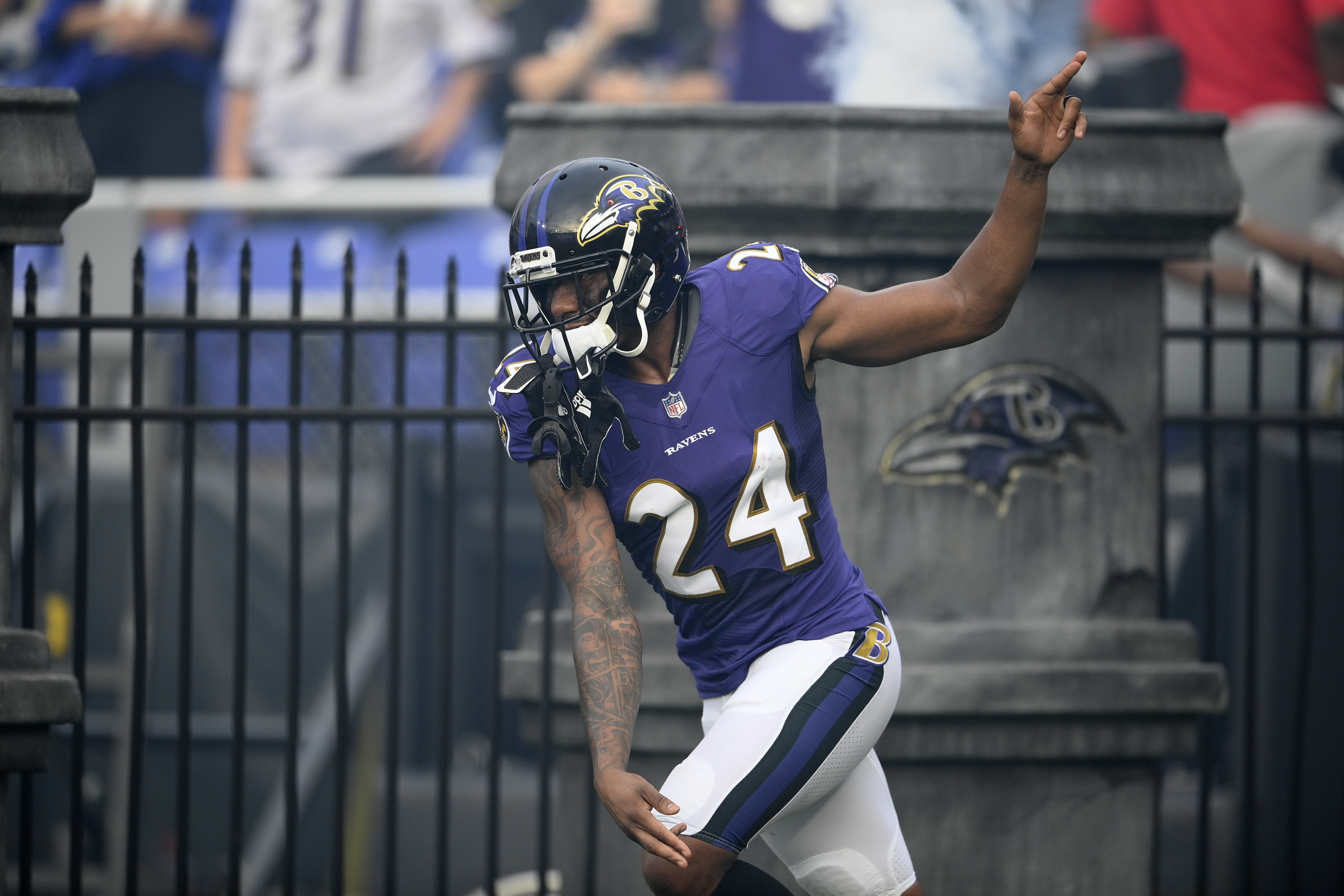 Ravens CB Marcus Peters expected to return in 2022; GM Eric DeCosta douses Antonio  Brown speculation