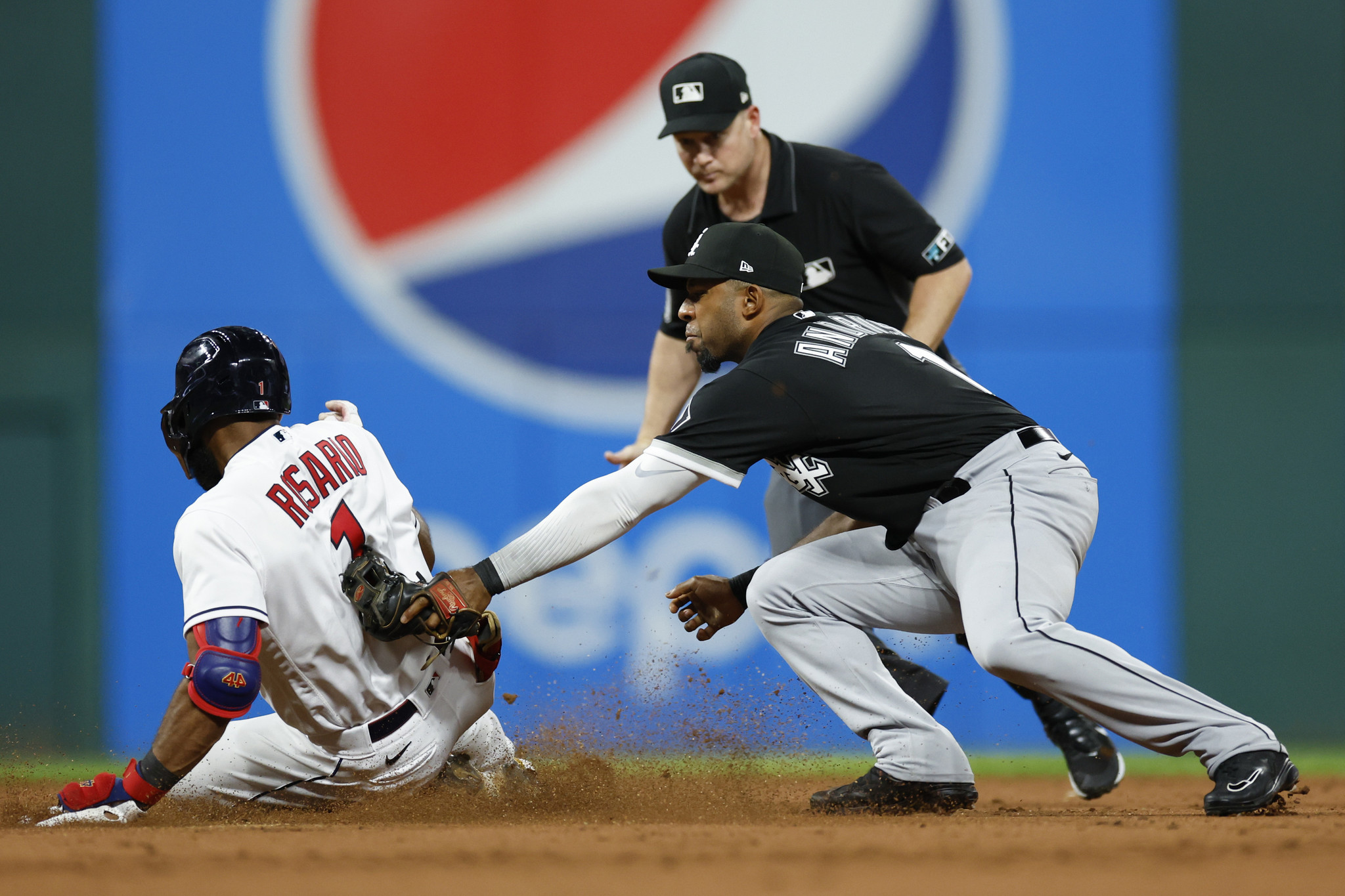 Elvis Andrus: Shortstop makes his Chicago White Sox debut