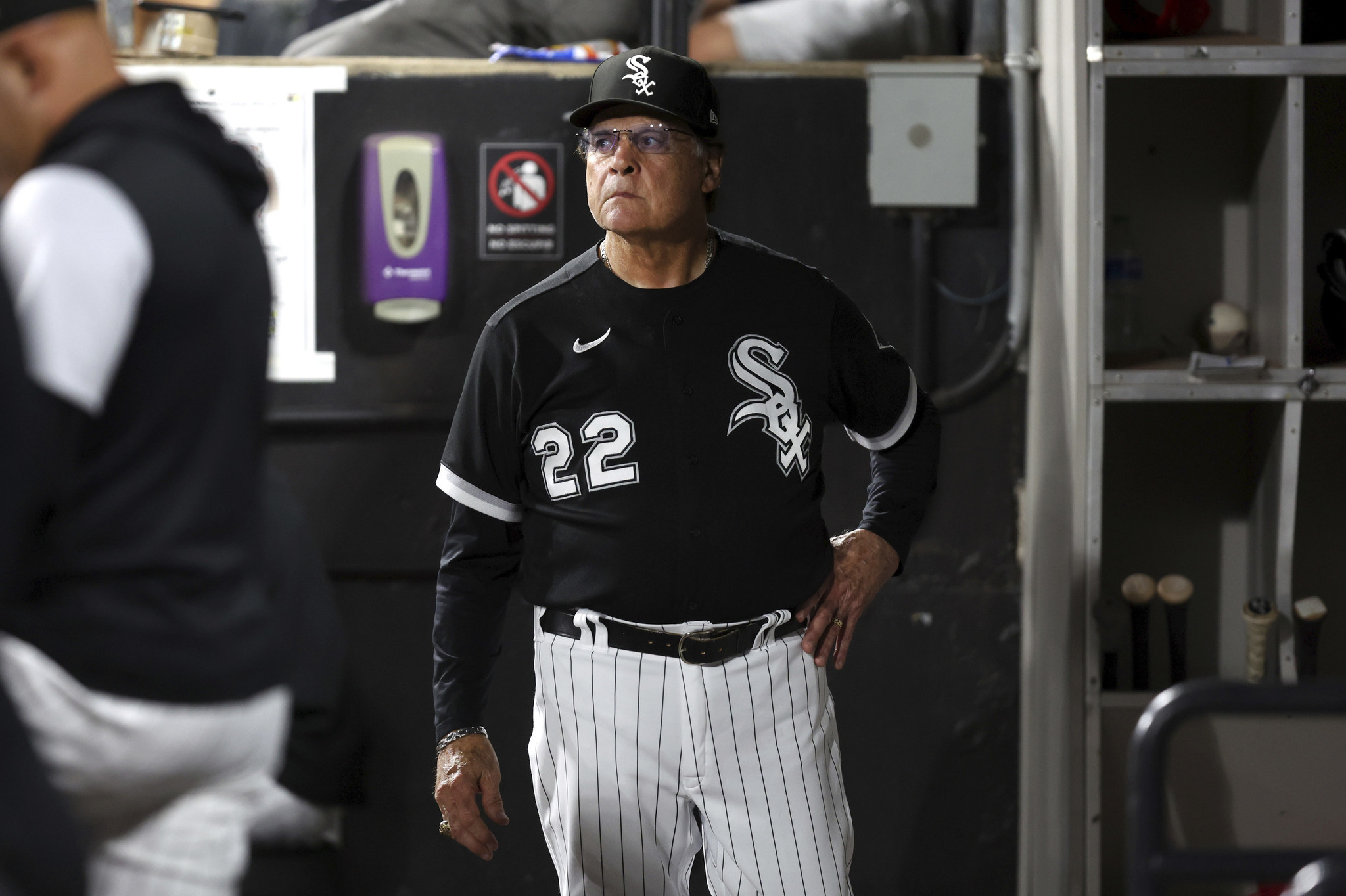 Happy Spring! And, oh, Jerry Reinsdorf Buried Tony La Russa's DUI - South  Side Sox