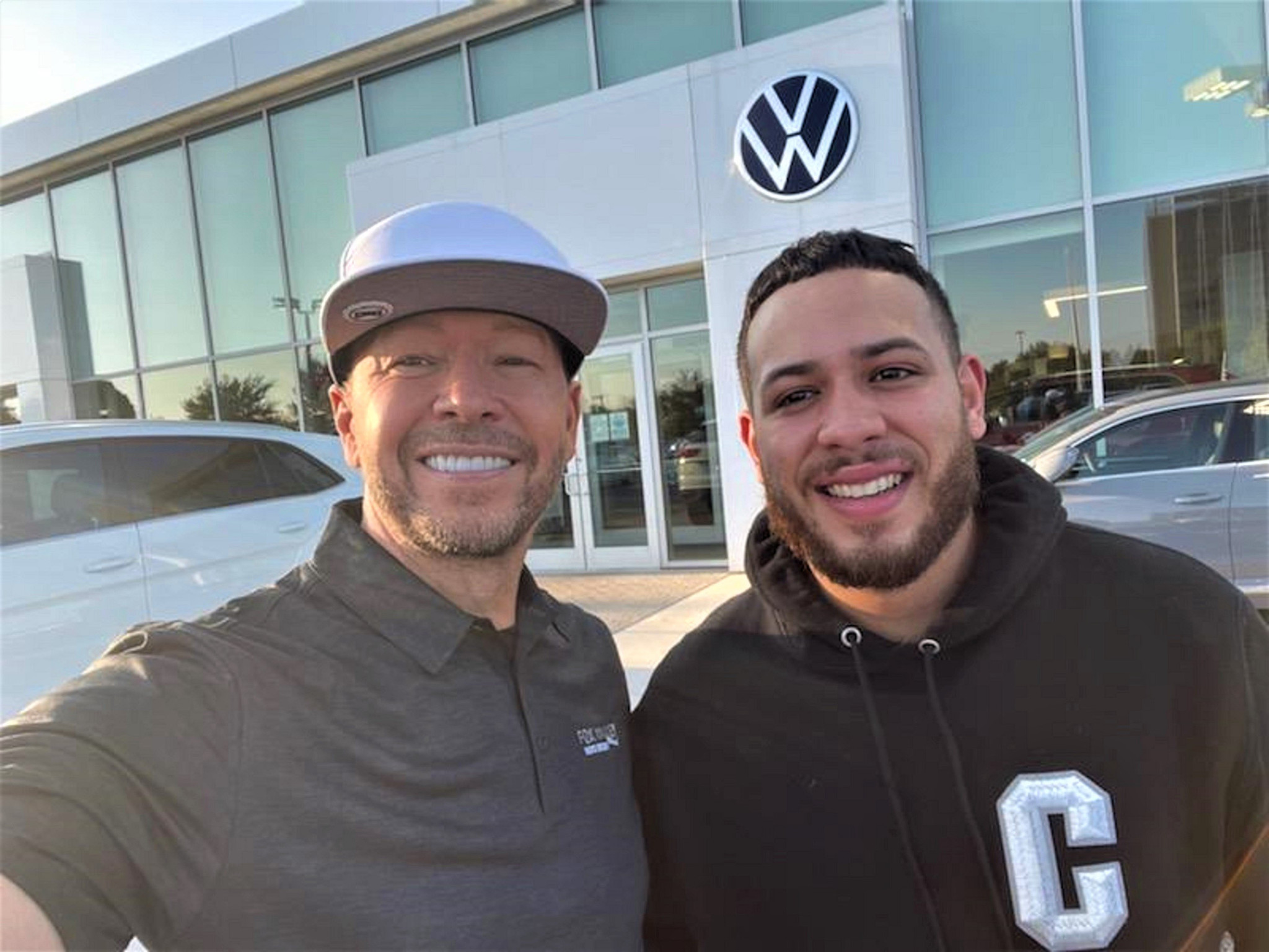 Bass Pro Shops on X: Ready to get WILD? We're teaming up with our friend  @markwahlberg and the Wahlberg family to introduce a first-of-its-kind  @Wahlburgers Wild restaurant inside the iconic Bass Pro