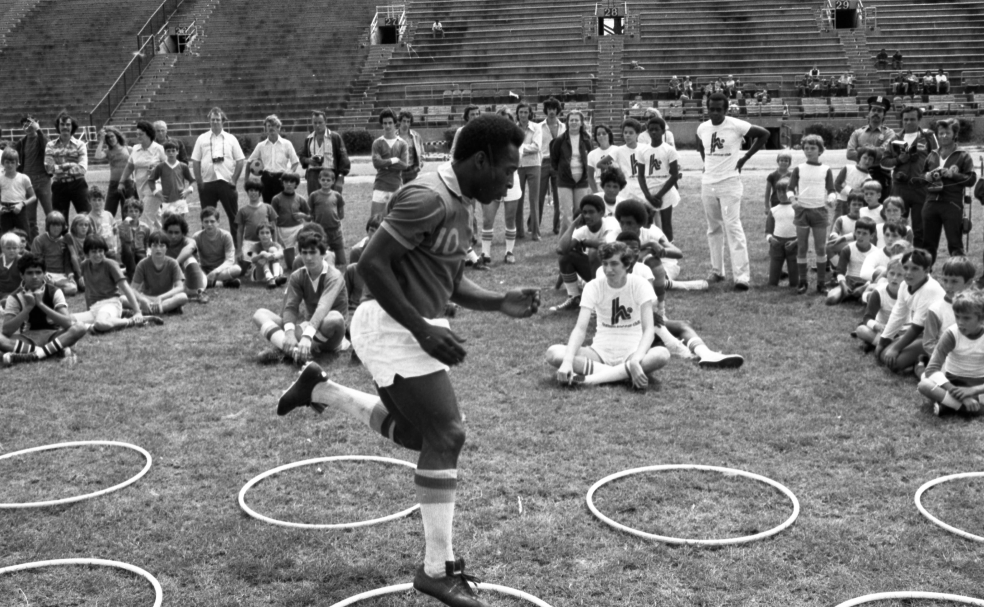 Photos: Pelé, Brazil's soccer king, dies at 82