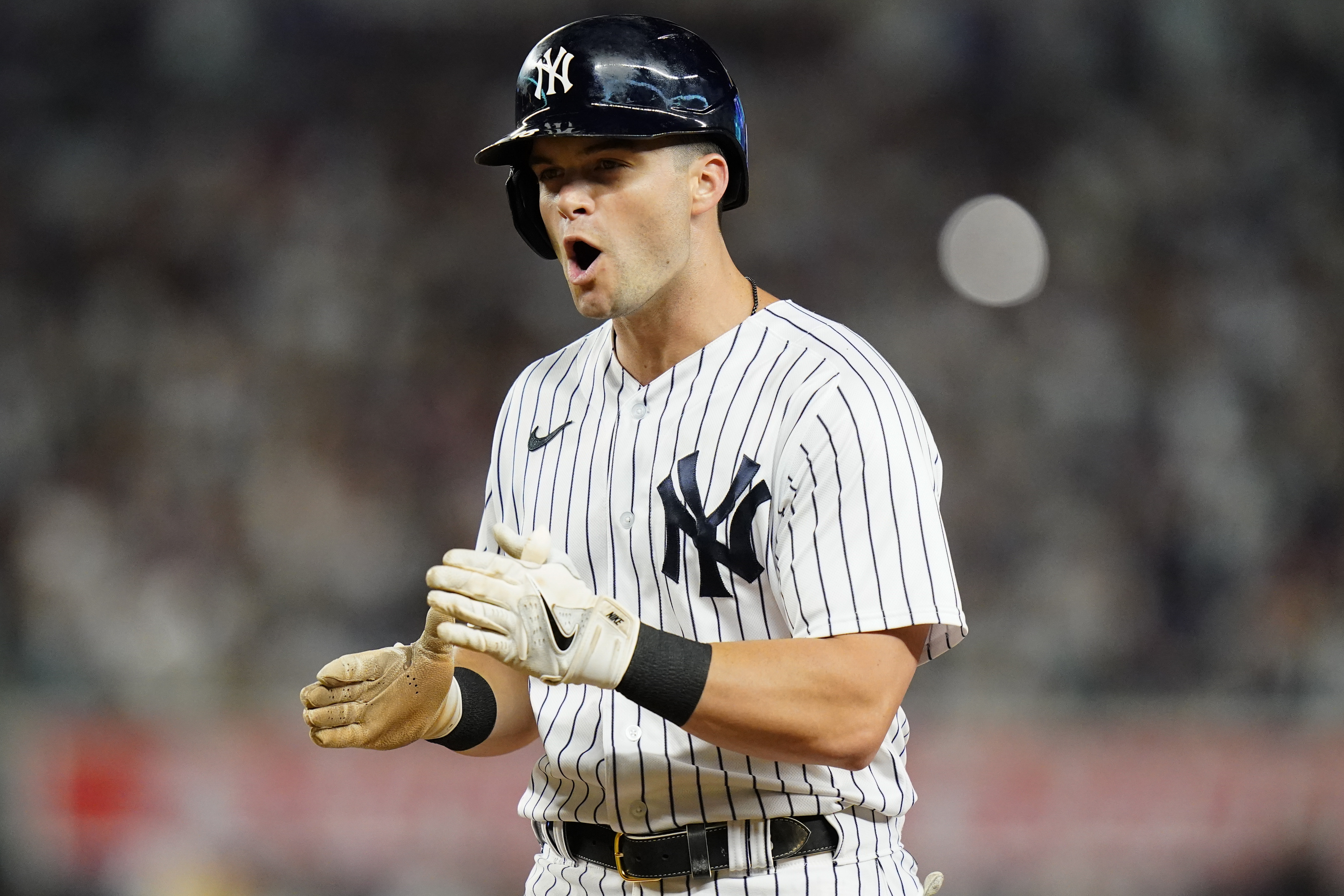 Arkansas in the MLB: Andrew Benintendi's makes Yankees debut