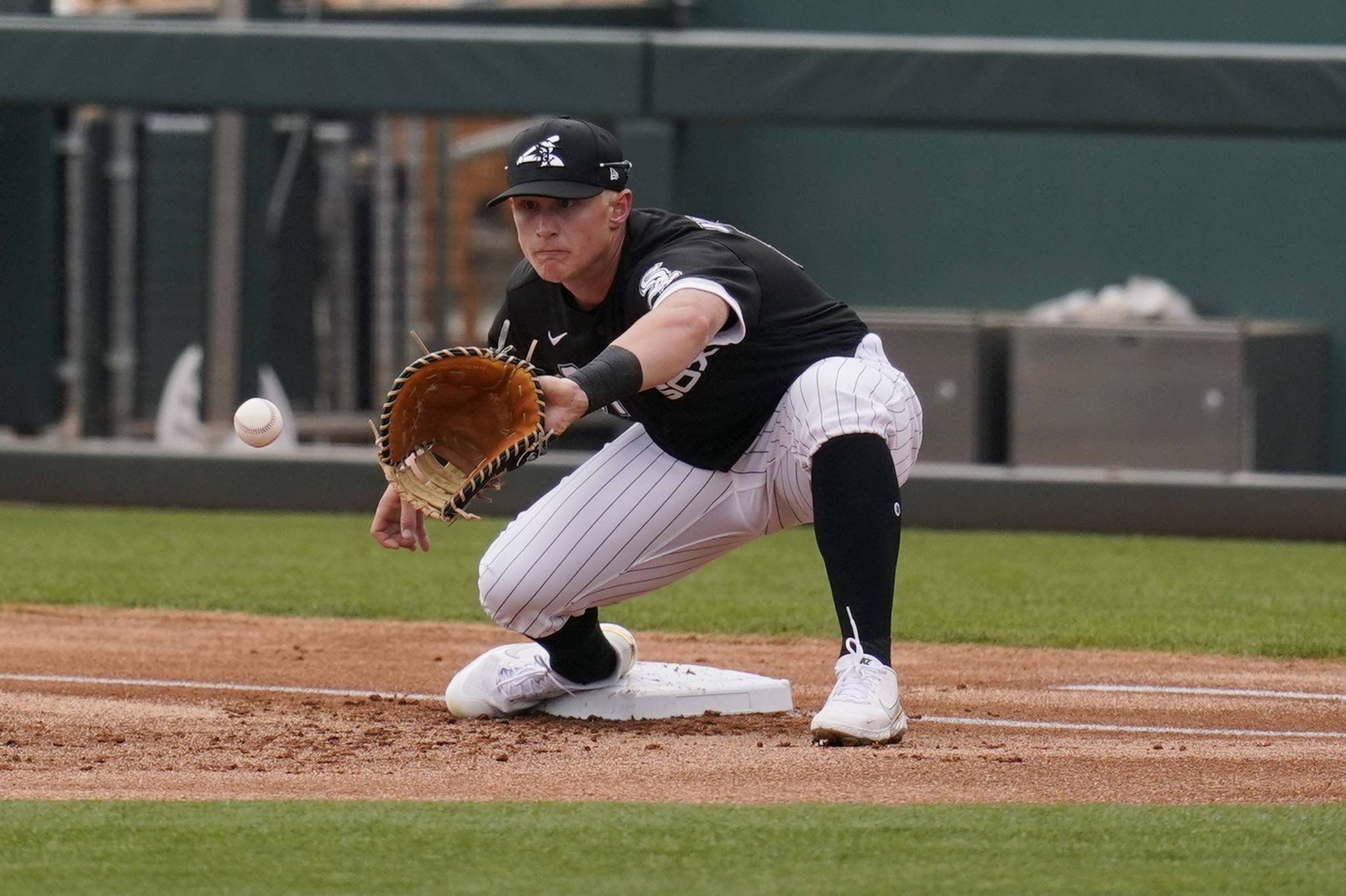 White Sox's Andrew Vaughn, No. 3 pick in 2019 draft, makes Opening Day  roster as left fielder 
