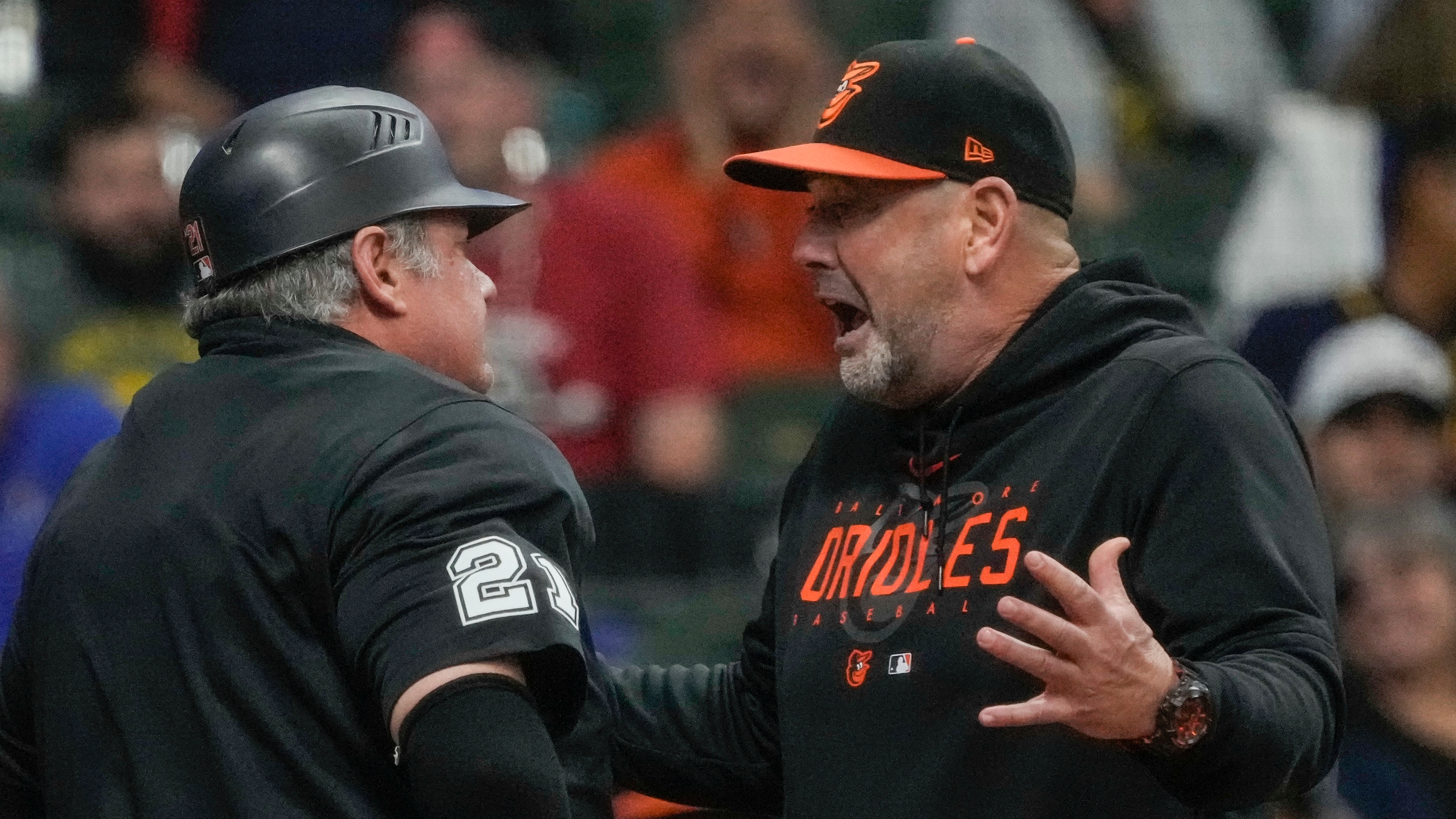Orioles manager Brandon Hyde ejected against Pirates - CBS Baltimore