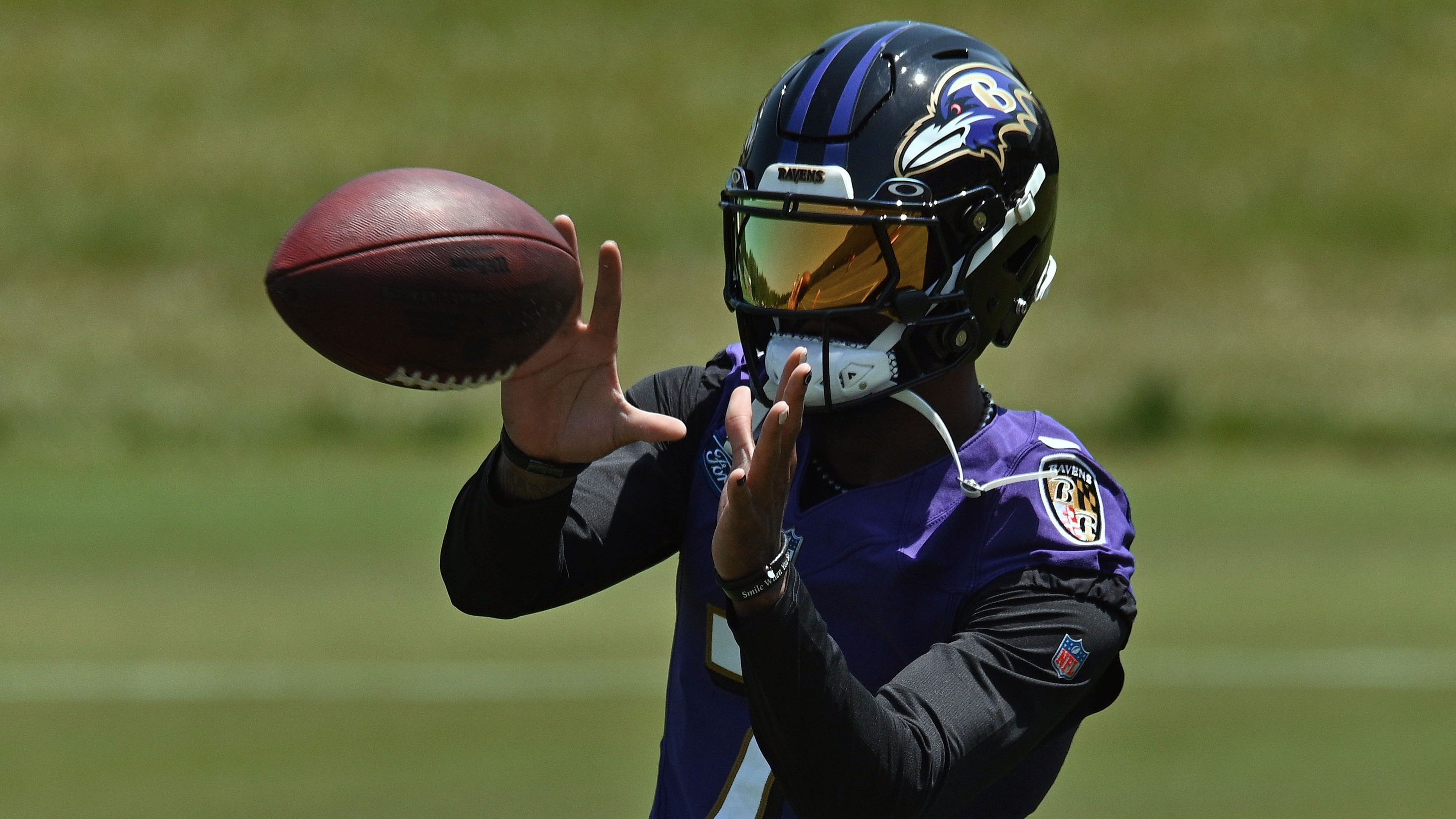 Baltimore Ravens WR Rashod Bateman Out with Foot Injury 