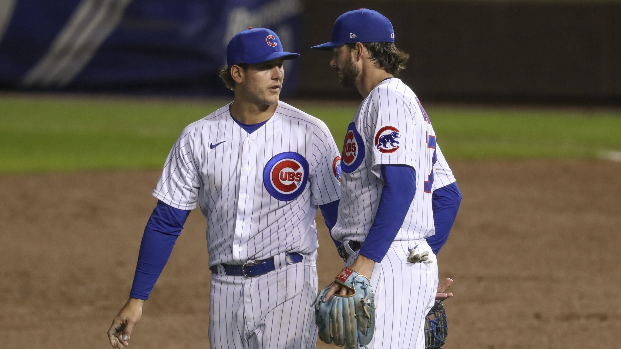 Cubs star Anthony Rizzo calls critics of Parkland students 'losers