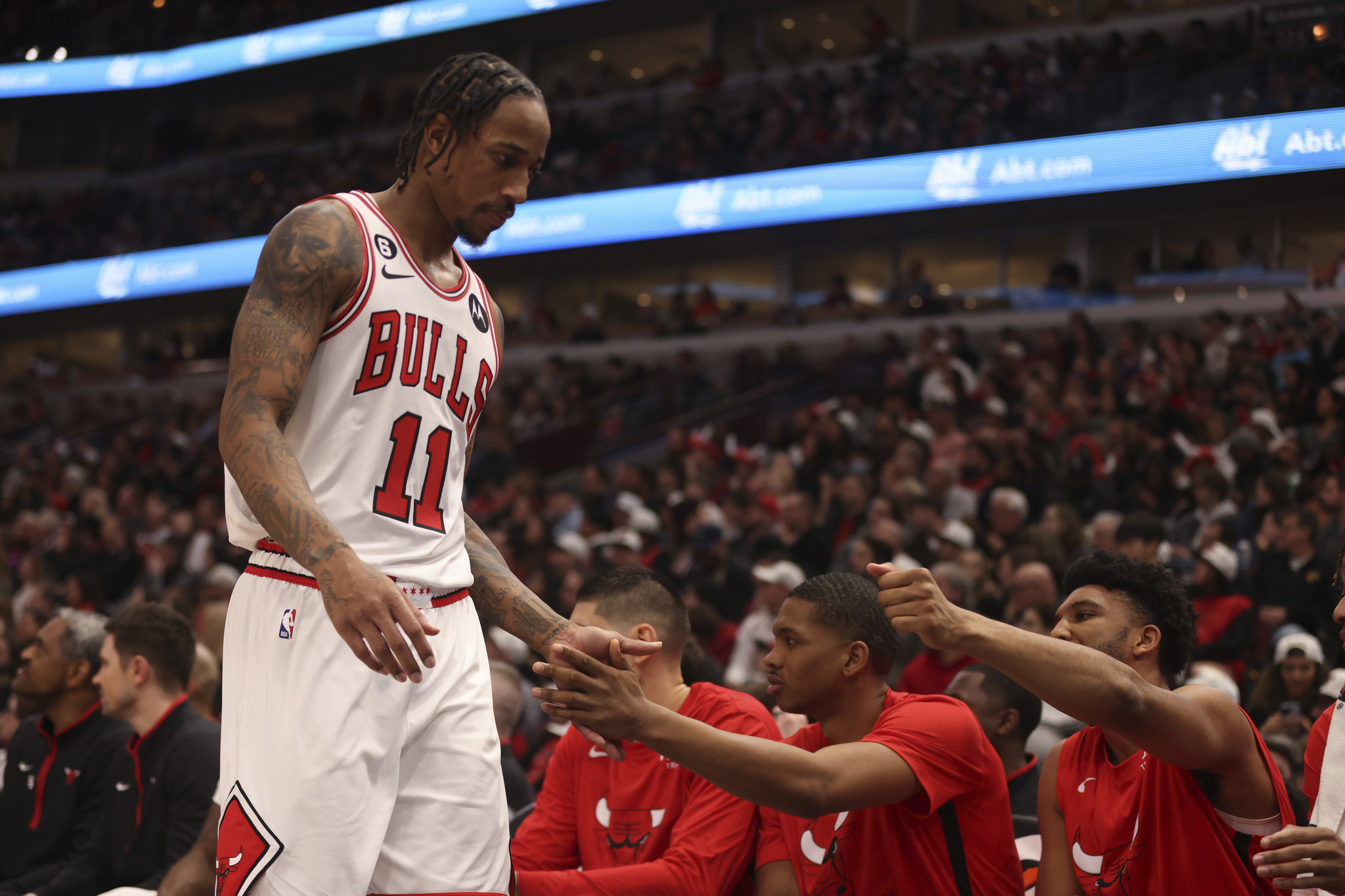 Chicago Bulls 132, Detroit Pistons 118: Photos from Windy City