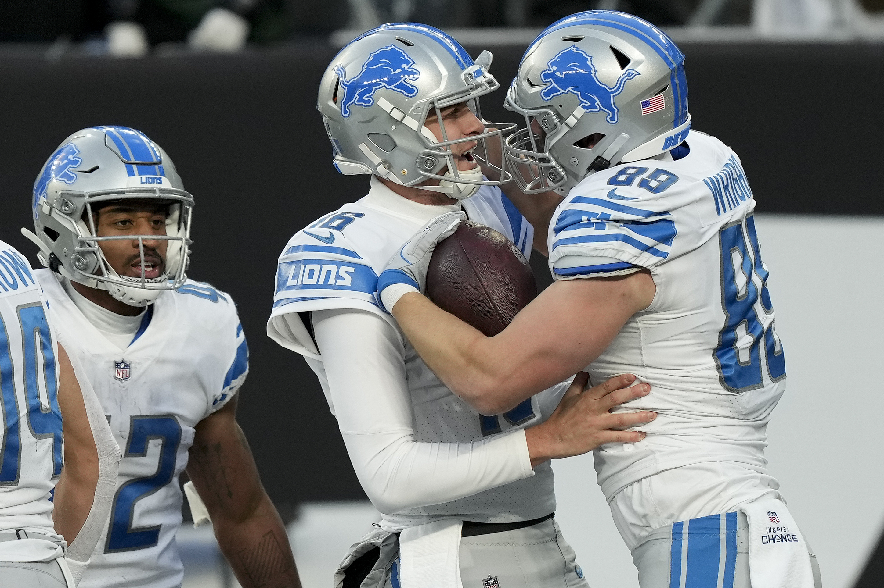 Panthers run past Lions 37-23, maintain division title hopes
