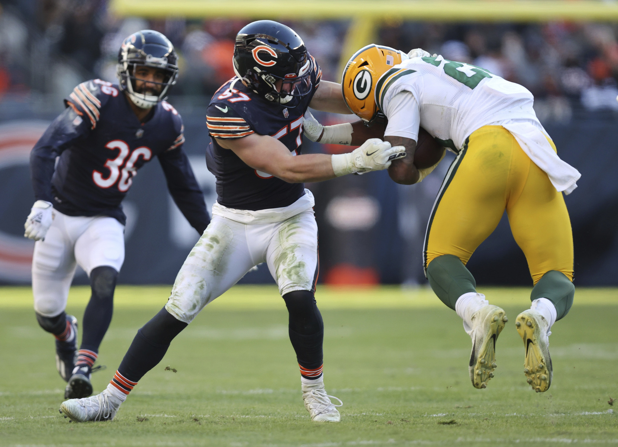 Bears add linebacker depth with Jack Sanborn done for the season