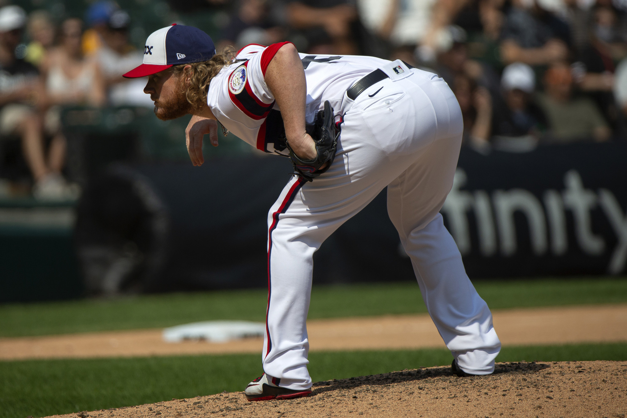 How one Red Sox pitcher decided to show his support for Craig Kimbrel's  infant daughter