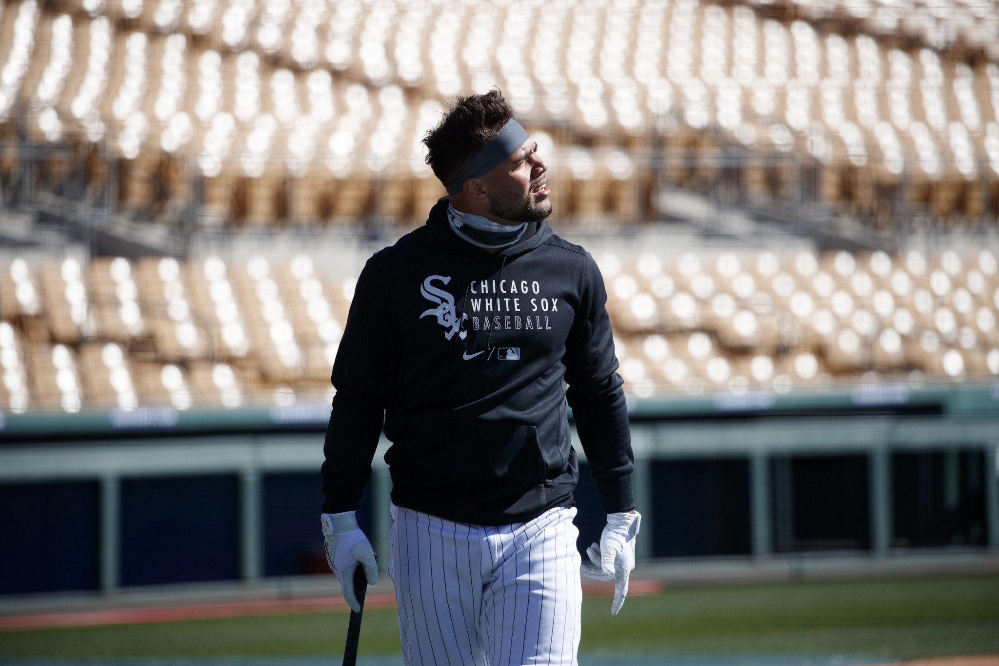Chicago White Sox lose their Cactus League opener to the Milwaukee