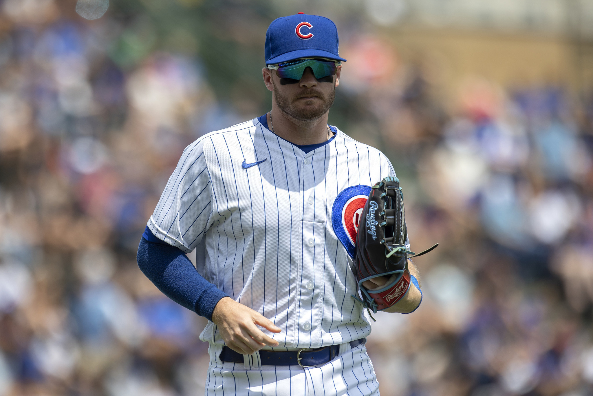 Ian Happ: Chicago Cubs left fielder wins Gold Glove