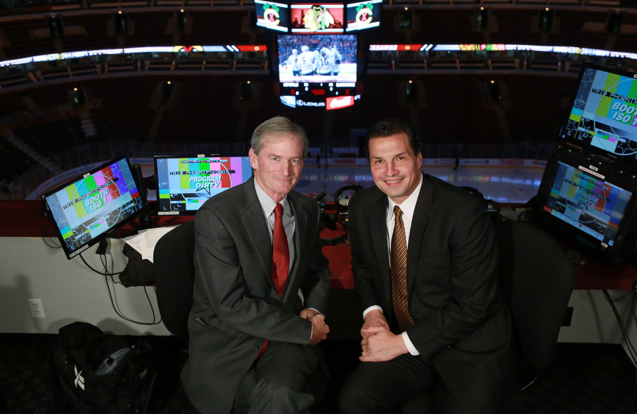 Blackhawks color analyst Olczyk: I'm going to beat this thing