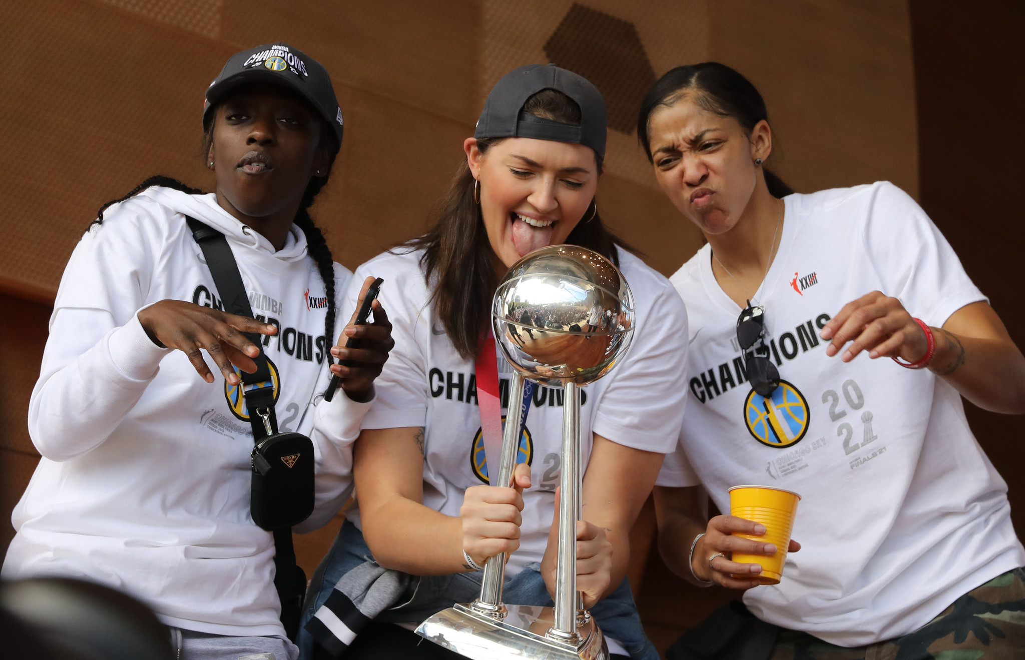 The Chicago Sky's WNBA championship with Candace Parker feels too good to  be true 